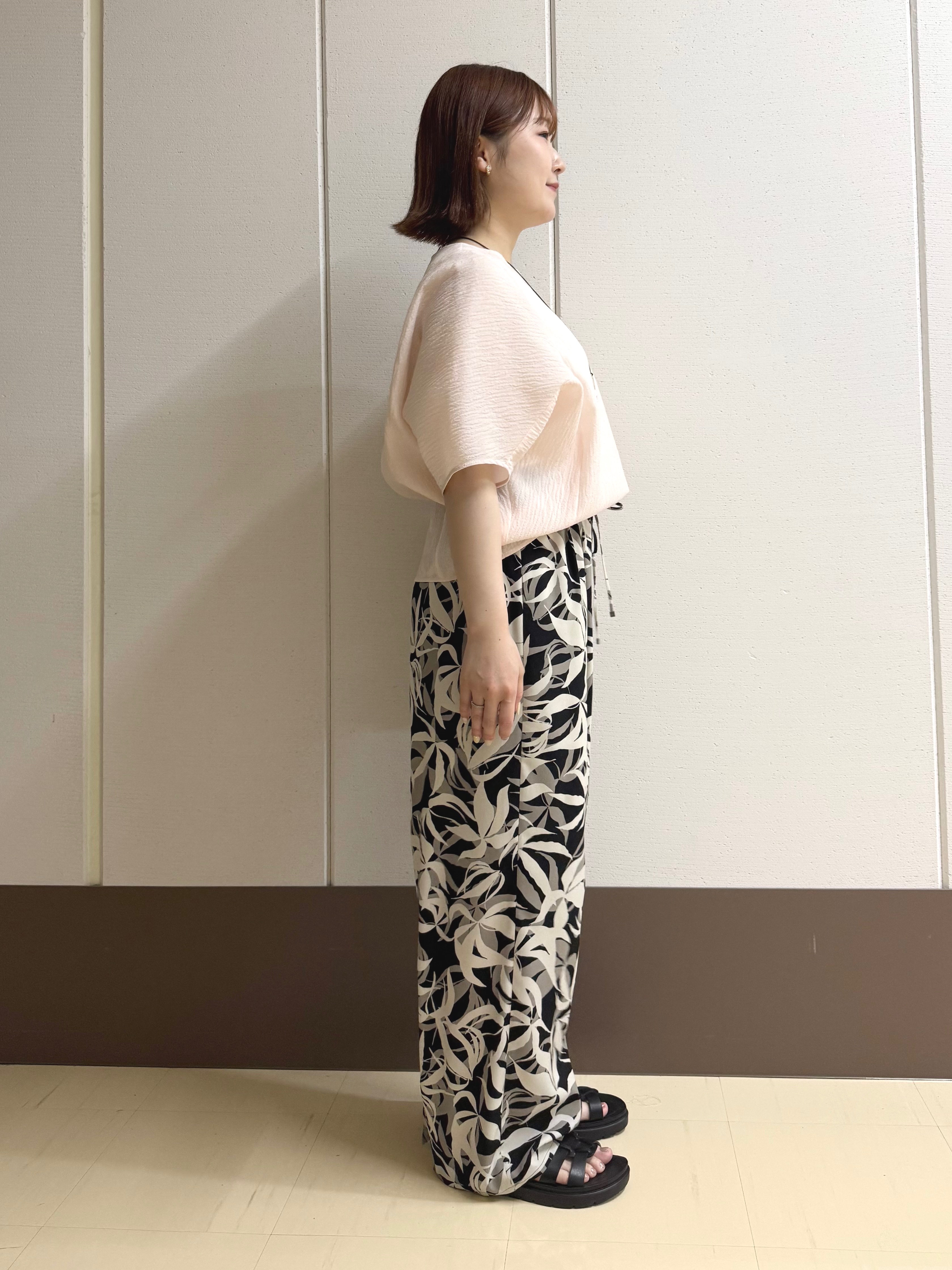 Rikoさんの「INDIVI｜【華奢見え】ジャカード ドルマントップス」を使ったコーディネート