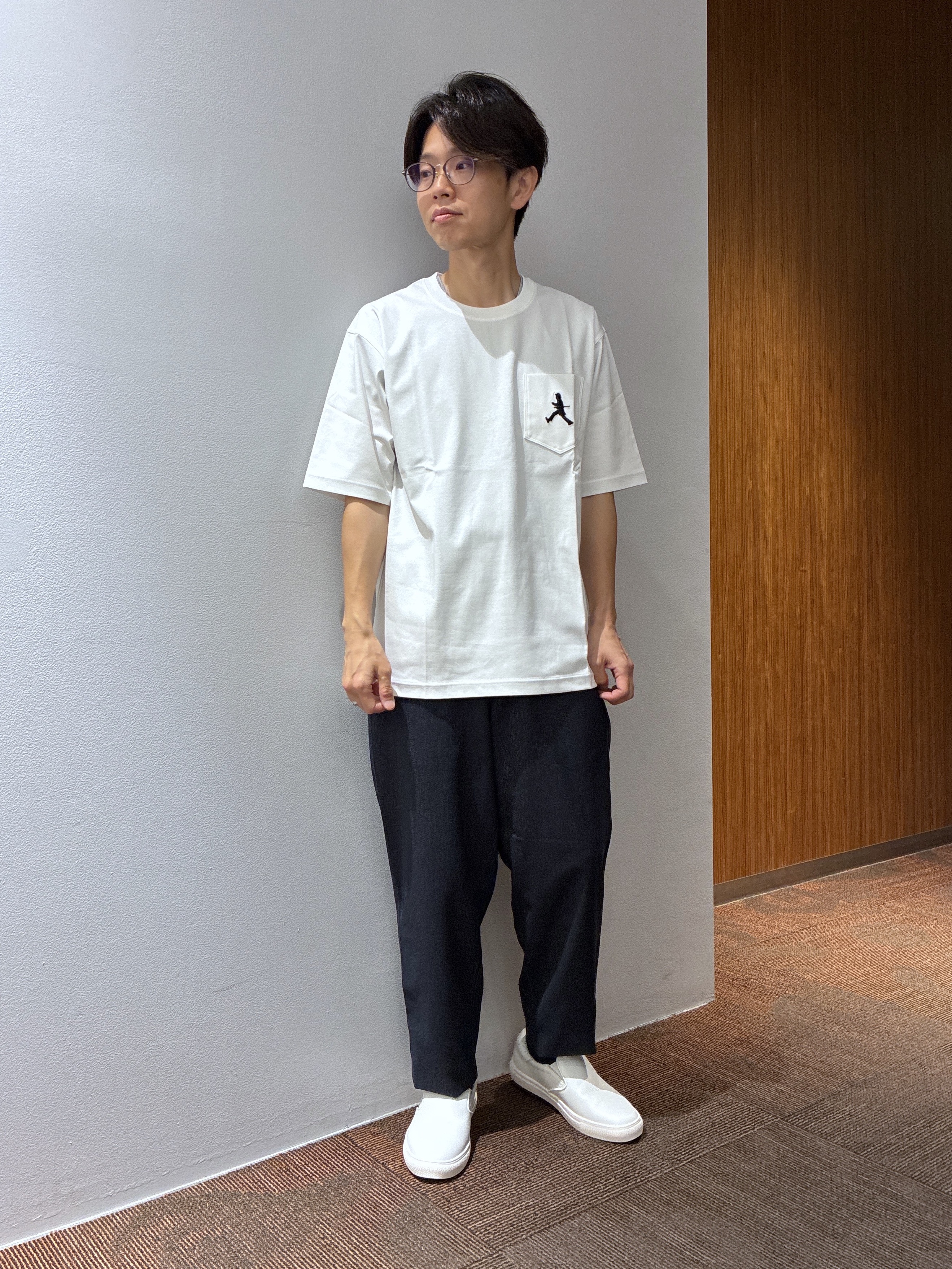わいずみさんの「TAKEO KIKUCHI｜リップル小花シャツ」を使ったコーディネート