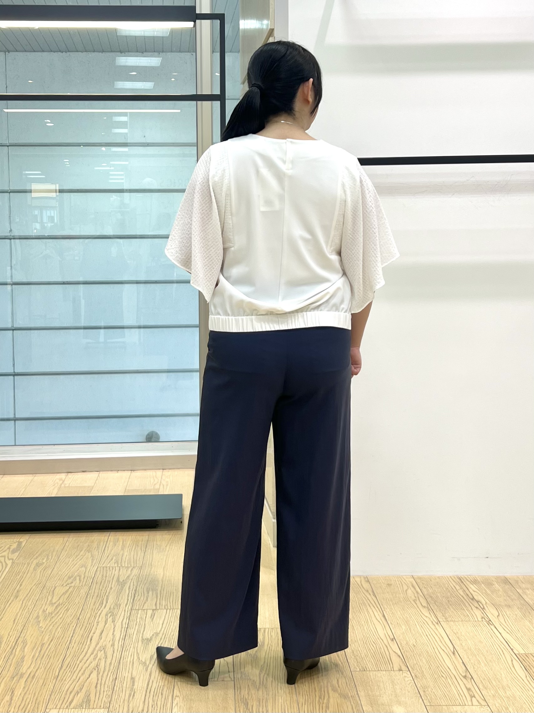 shimaさんの「INDIVI｜【UVケア】着流しミドル丈カーディガンジャージ」を使ったコーディネート