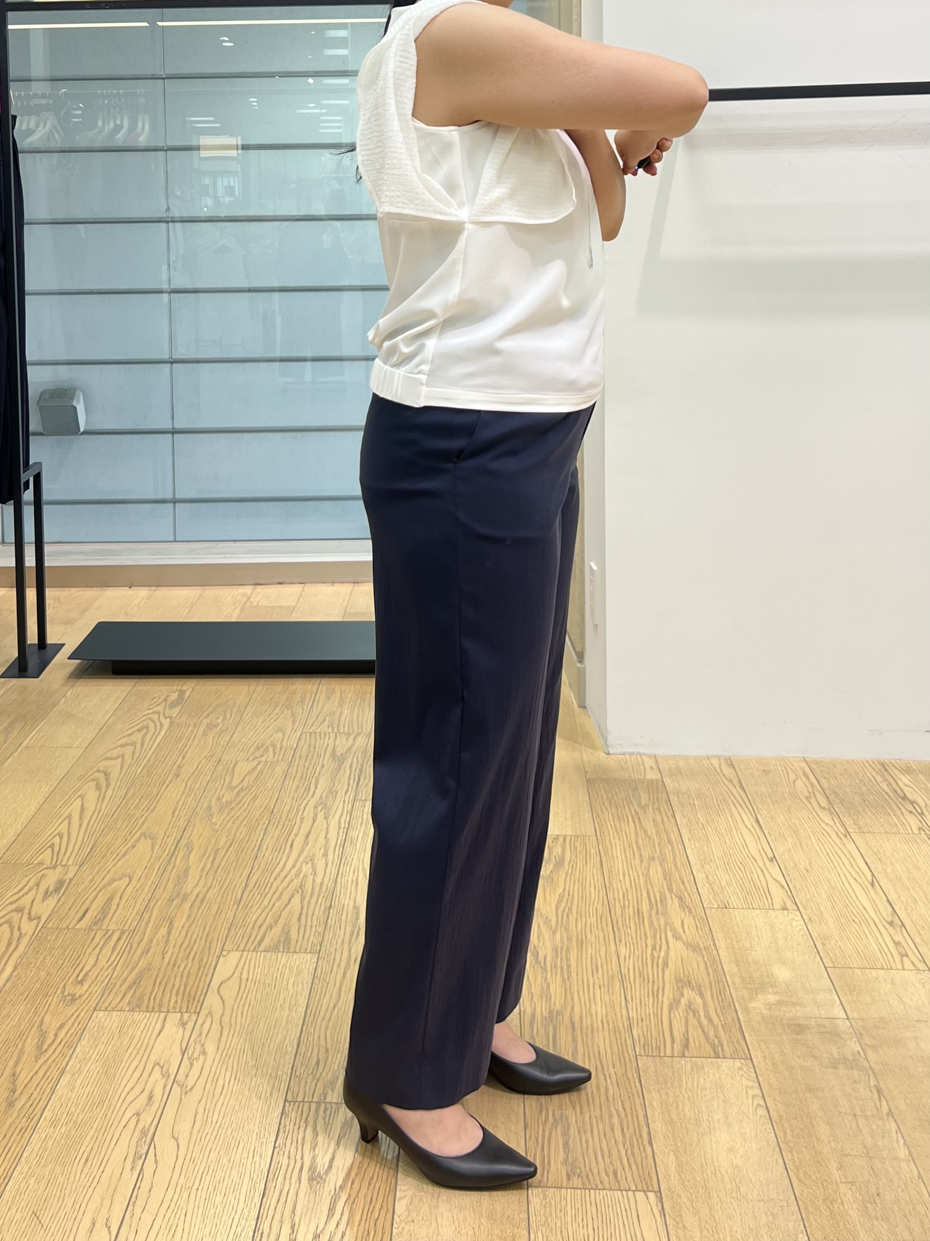 shimaさんの「INDIVI｜【UVケア】着流しミドル丈カーディガンジャージ」を使ったコーディネート