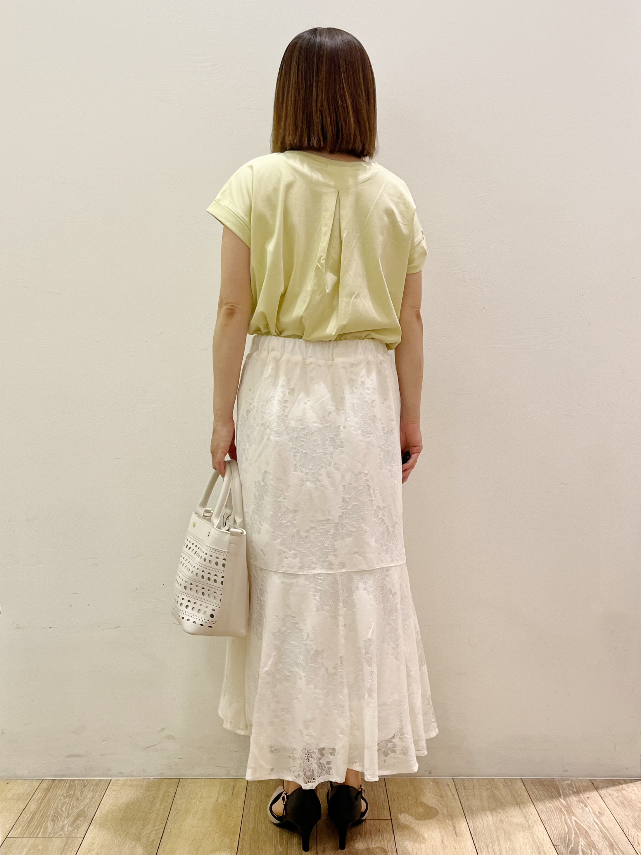 kcさんの「OPAQUE.CLIP｜【接触冷感／UV】ワンポイント刺繍Tシャツ《7col／XS~3L／洗濯機OK》」を使ったコーディネート