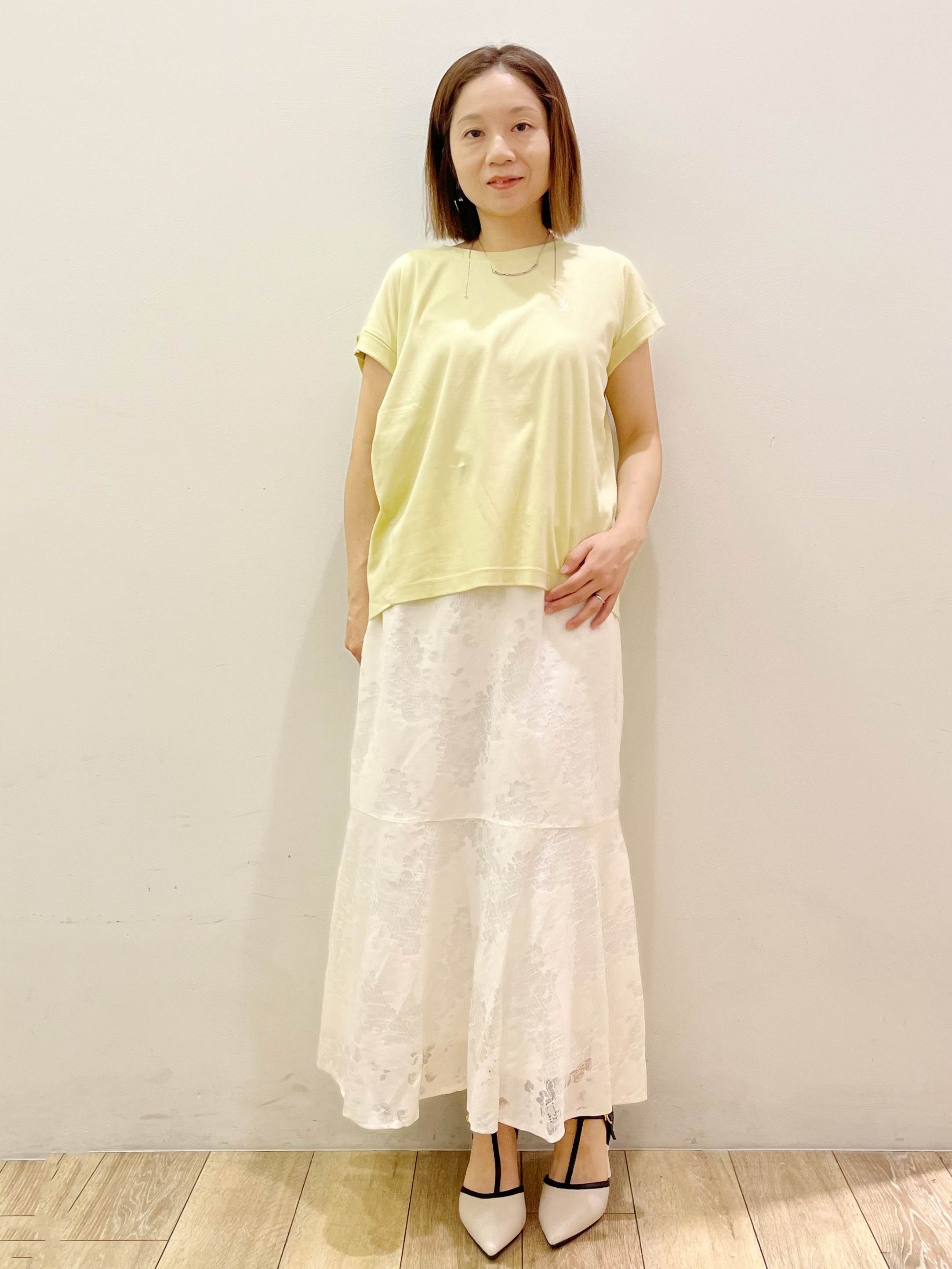 kcさんの「OPAQUE.CLIP｜【接触冷感／UV】ワンポイント刺繍Tシャツ《7col／XS~3L／洗濯機OK》」を使ったコーディネート