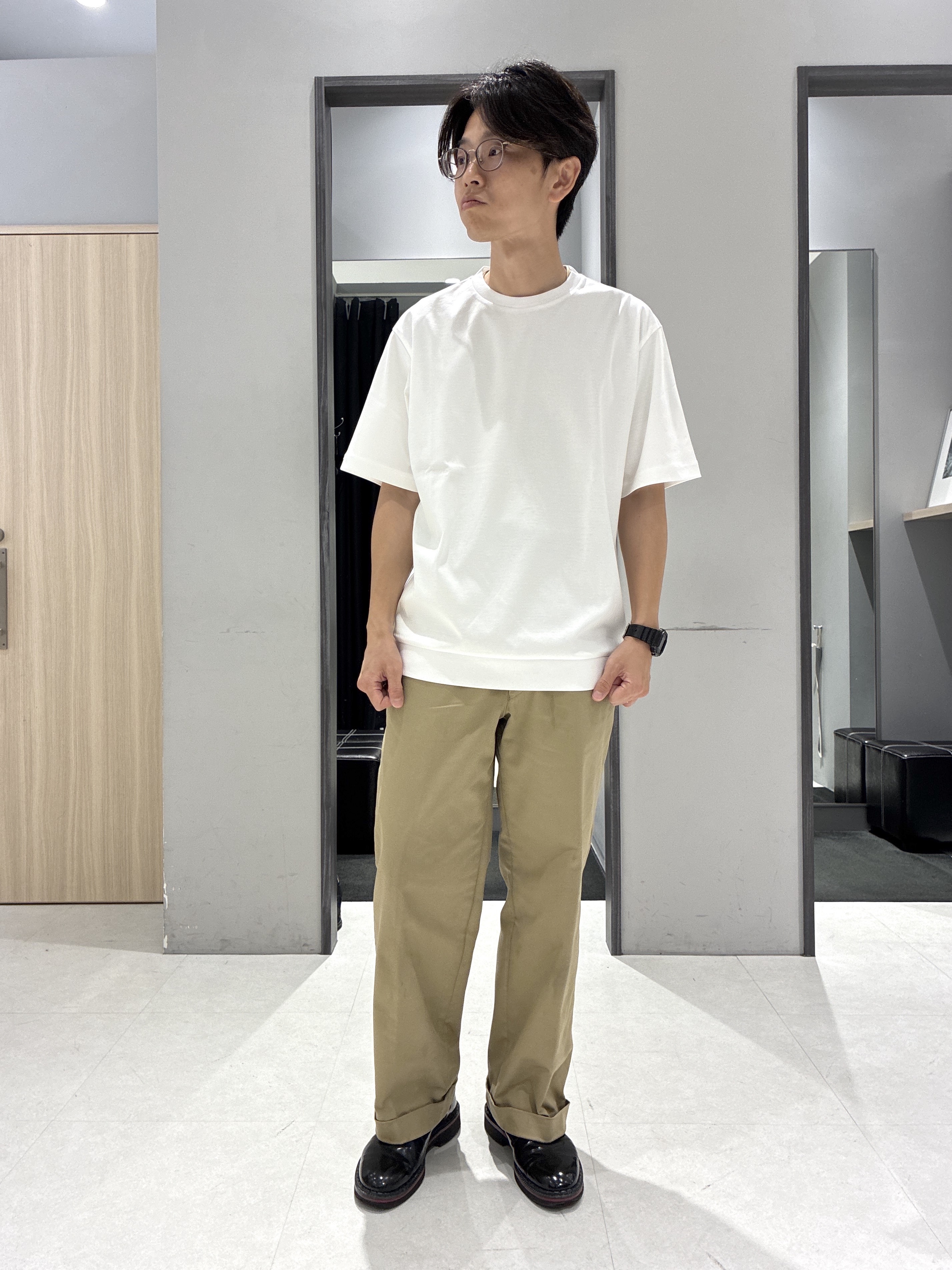 わいずみさんの「TAKEO KIKUCHI｜【通気性】トリコットサッカー オープンカラー シャツ」を使ったコーディネート