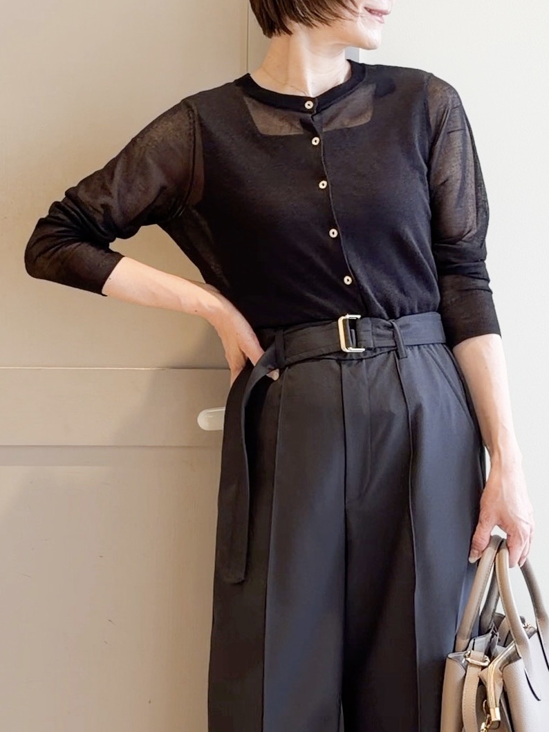 yamakoさんの「grove｜高評価！【洗える/名品】大人の透け感、シアーカーディガン」を使ったコーディネート