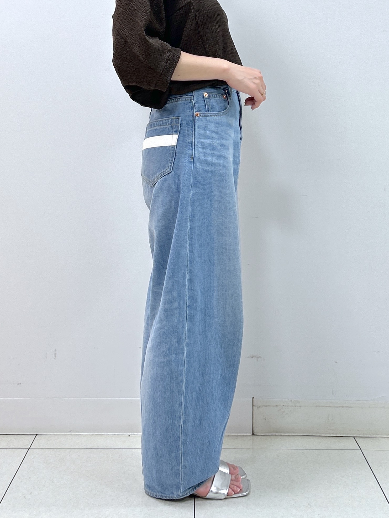 Kaiさんの「Dessin｜シュリンクジャージ カットソー」を使ったコーディネート