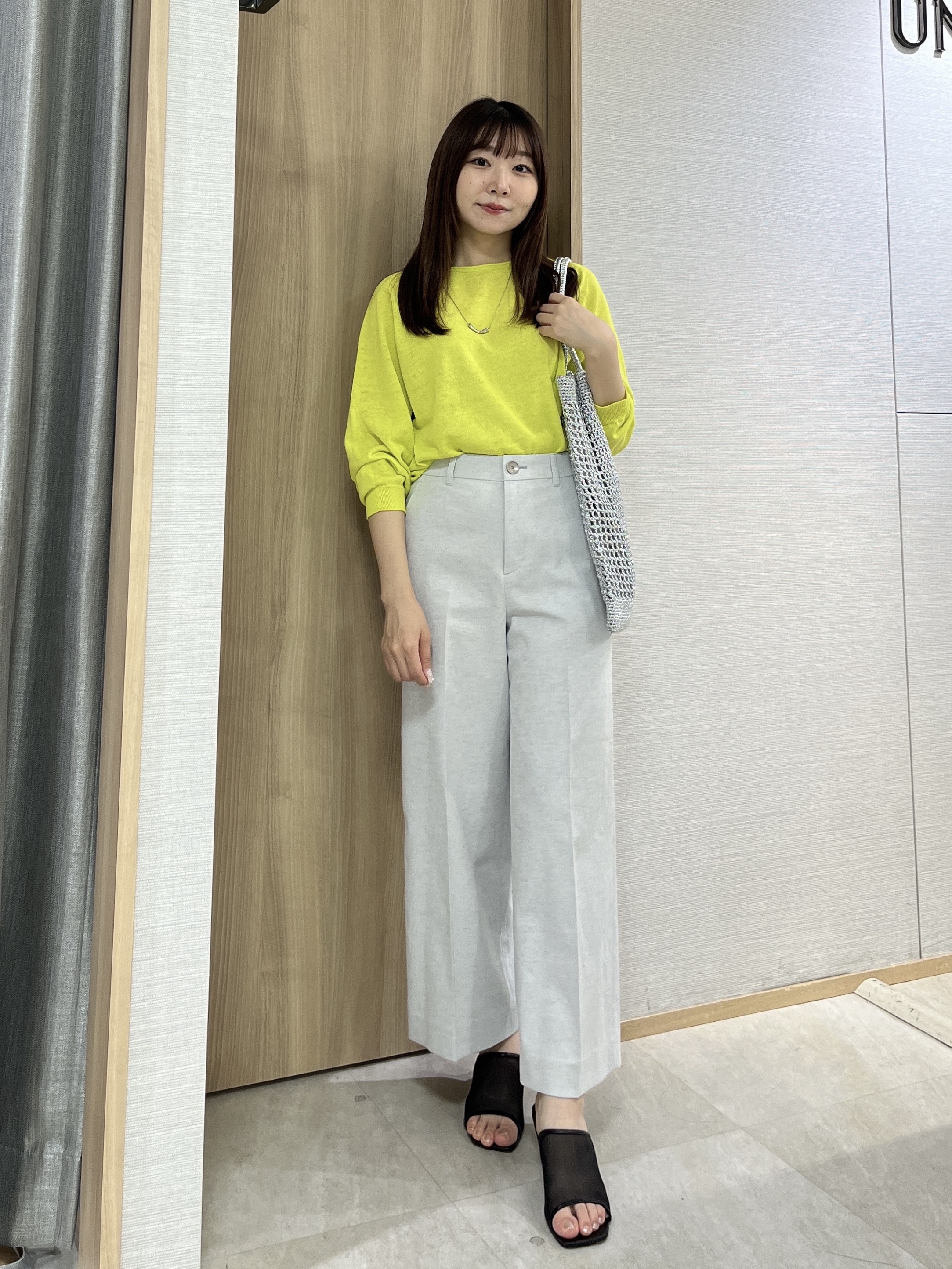 KAHOさんの「UNTITLED｜【ゆったり/リラクシー】リネンボートネックプルオーバー」を使ったコーディネート