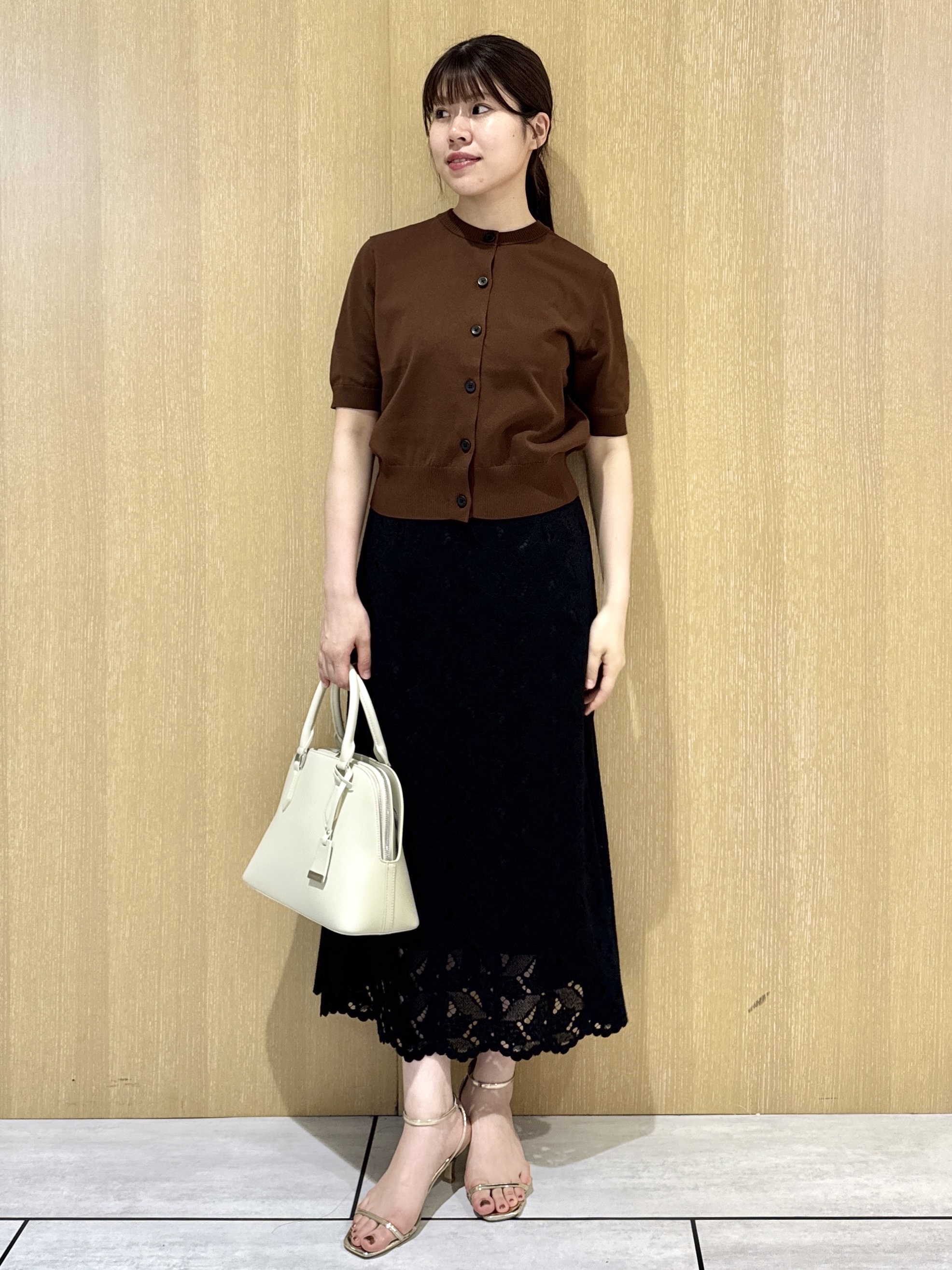 nanaさんの「UNTITLED｜ドライタッチ5分袖カーディガン」を使ったコーディネート