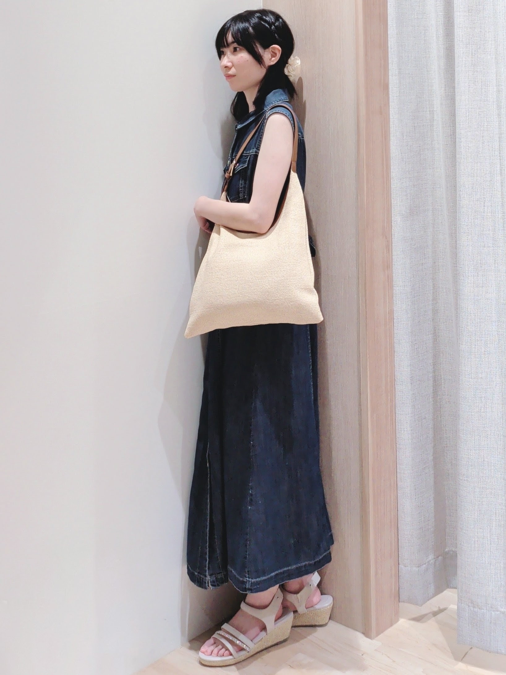 Yuiさんの「grove｜大人気！デニムフレアワンピース」を使ったコーディネート