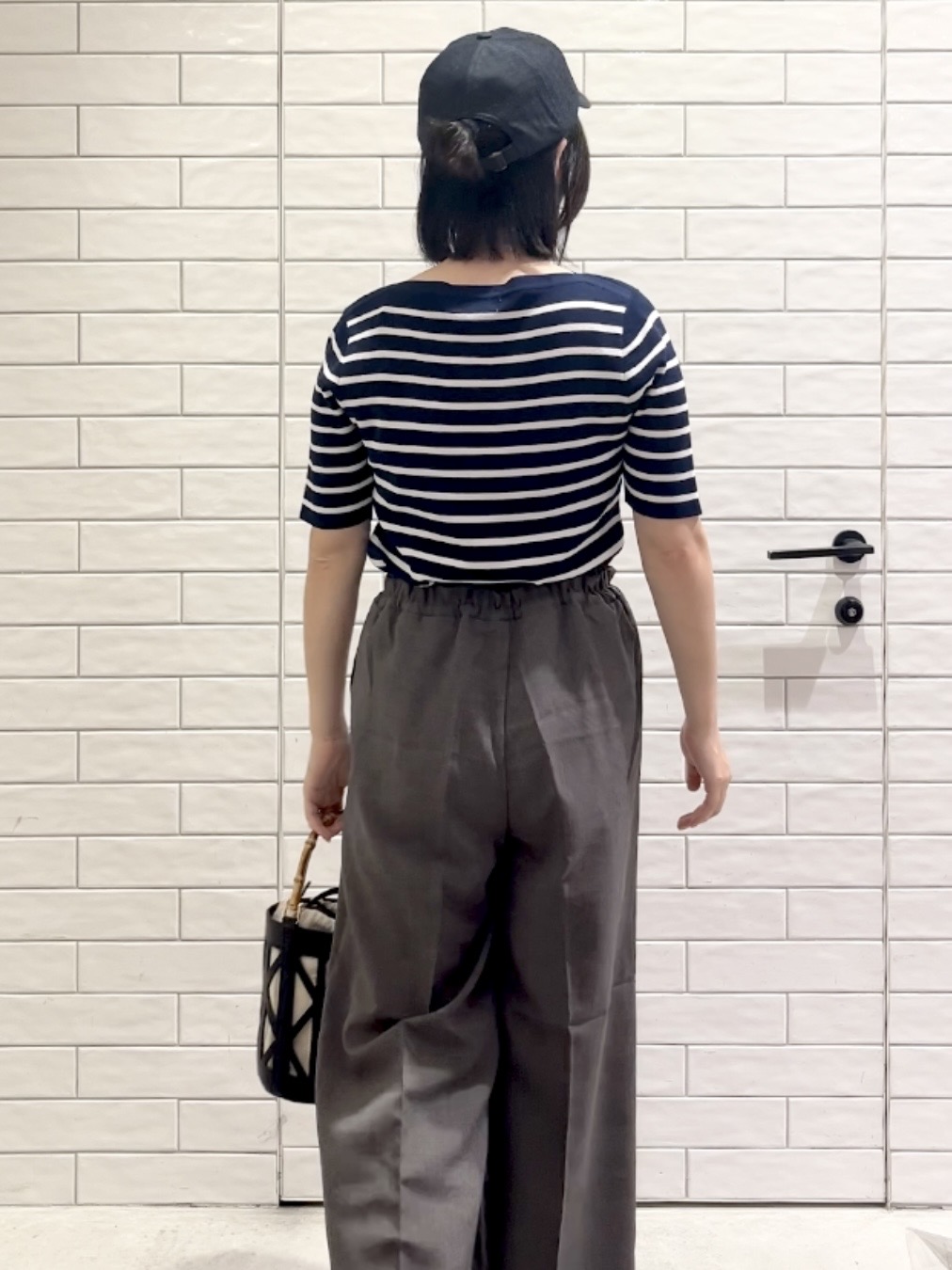 しおりさんの「OPAQUE.CLIP｜ボートネックボーダーニット【洗濯機OK／抗ピル】」を使ったコーディネート