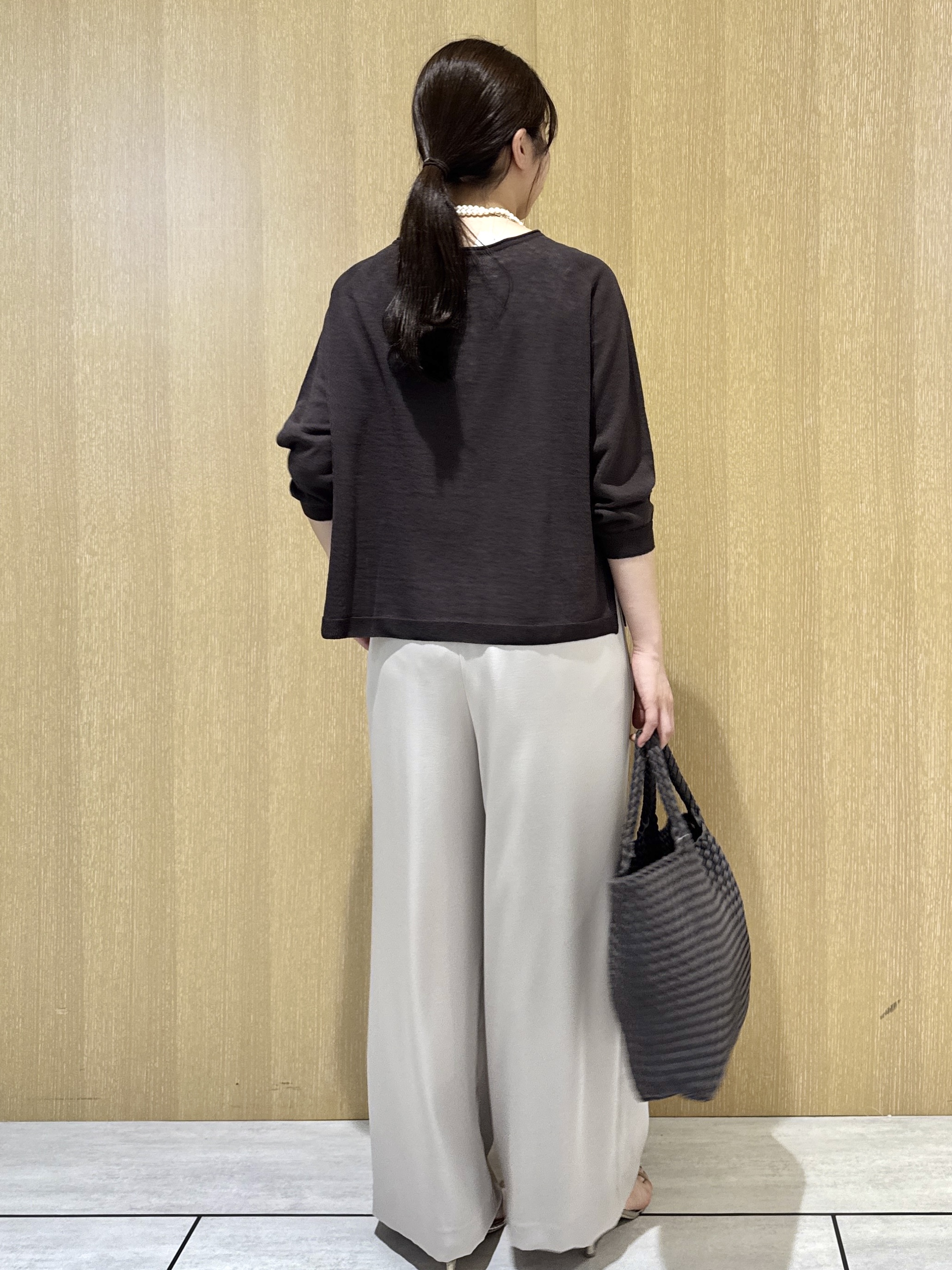nanaさんの「UNTITLED｜【ゆったり/リラクシー】リネンボートネックプルオーバー」を使ったコーディネート