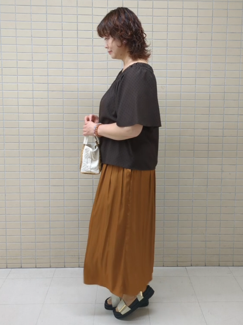 ハム太郎さんの「Reflect｜【TARANGO】雑材トートバッグ」を使ったコーディネート
