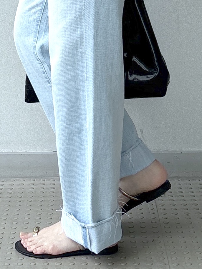 saitoさんの「DRESSTERIOR｜シアー ストライプシャツ」を使ったコーディネート