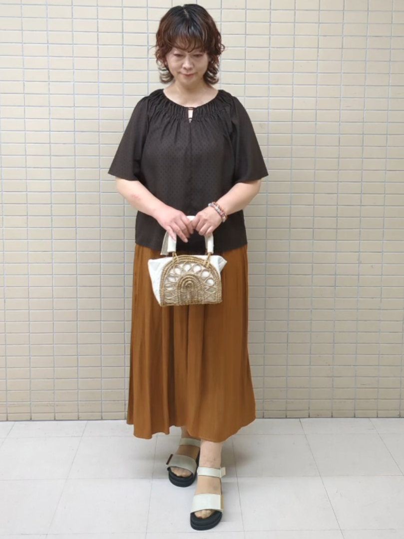 ハム太郎さんの「Reflect｜【TARANGO】雑材トートバッグ」を使ったコーディネート