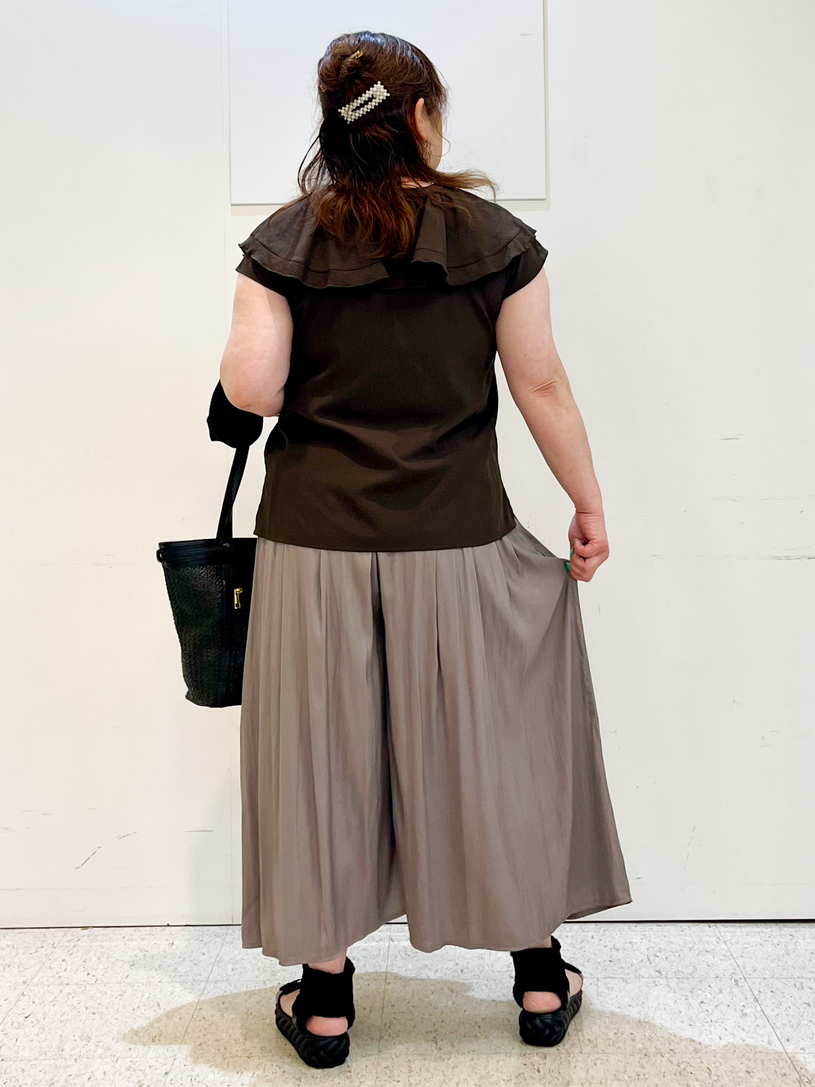 kimmyさんの「Reflect｜【通気性あり／涼しい／マシンウォッシャブル】フリルブラウス」を使ったコーディネート