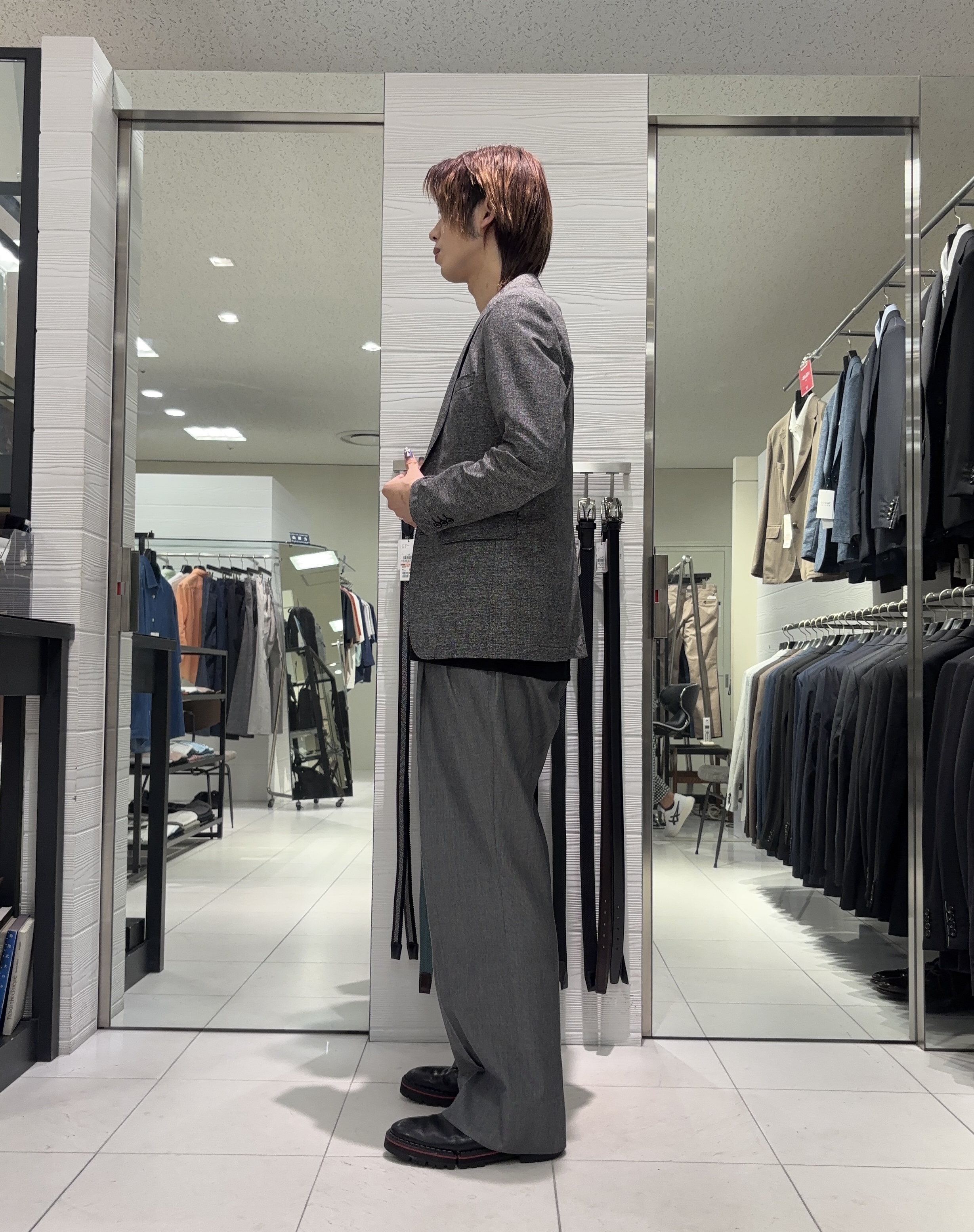 こうへいさんの「TAKEO KIKUCHI｜【BOWLER HAT LABEL】アイスクリアコットンボーラーハットウォーカー 半袖ポケT」を使ったコーディネート