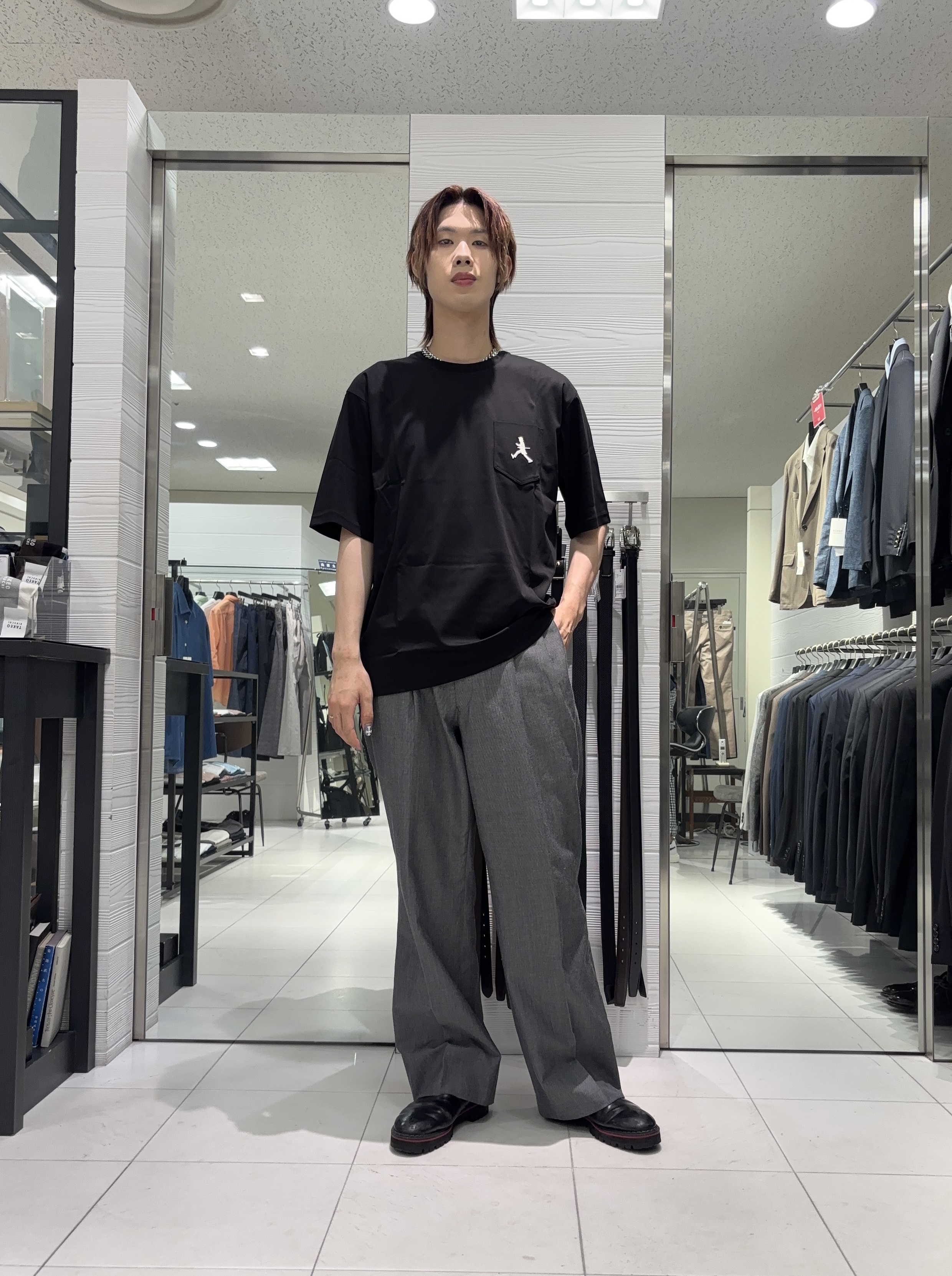 こうへいさんの「TAKEO KIKUCHI｜【BOWLER HAT LABEL】アイスクリアコットンボーラーハットウォーカー 半袖ポケT」を使ったコーディネート