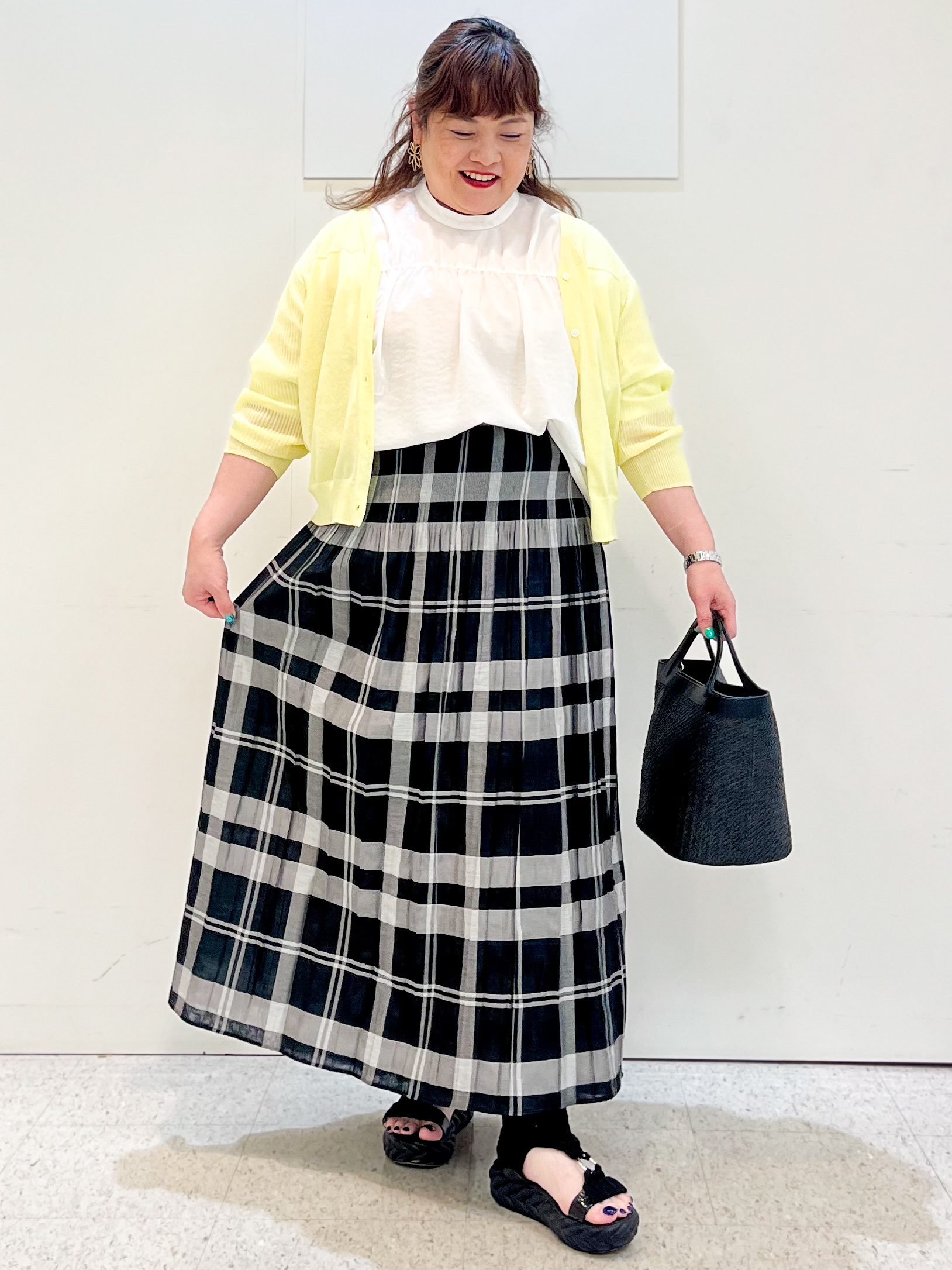 kimmyさんの「Reflect｜Vネックニットカーディガン」を使ったコーディネート