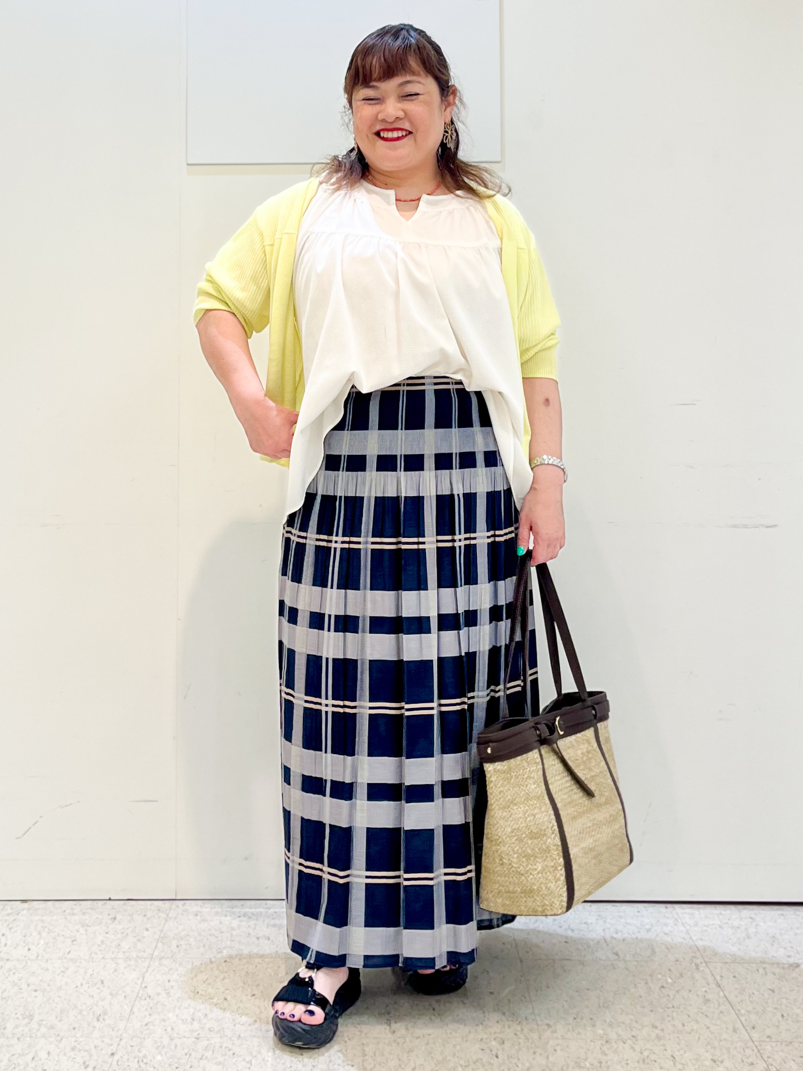 kimmyさんの「Reflect｜Vネックニットカーディガン」を使ったコーディネート