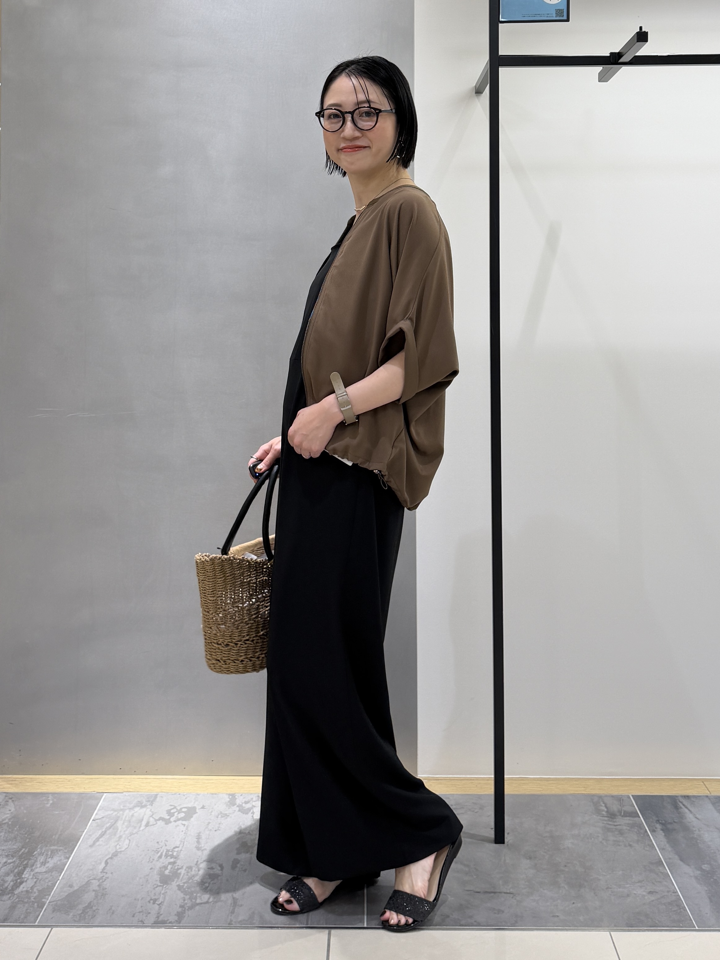 shihoさんの「INDIVI｜【着る日傘】キャミソールサロペット」を使ったコーディネート