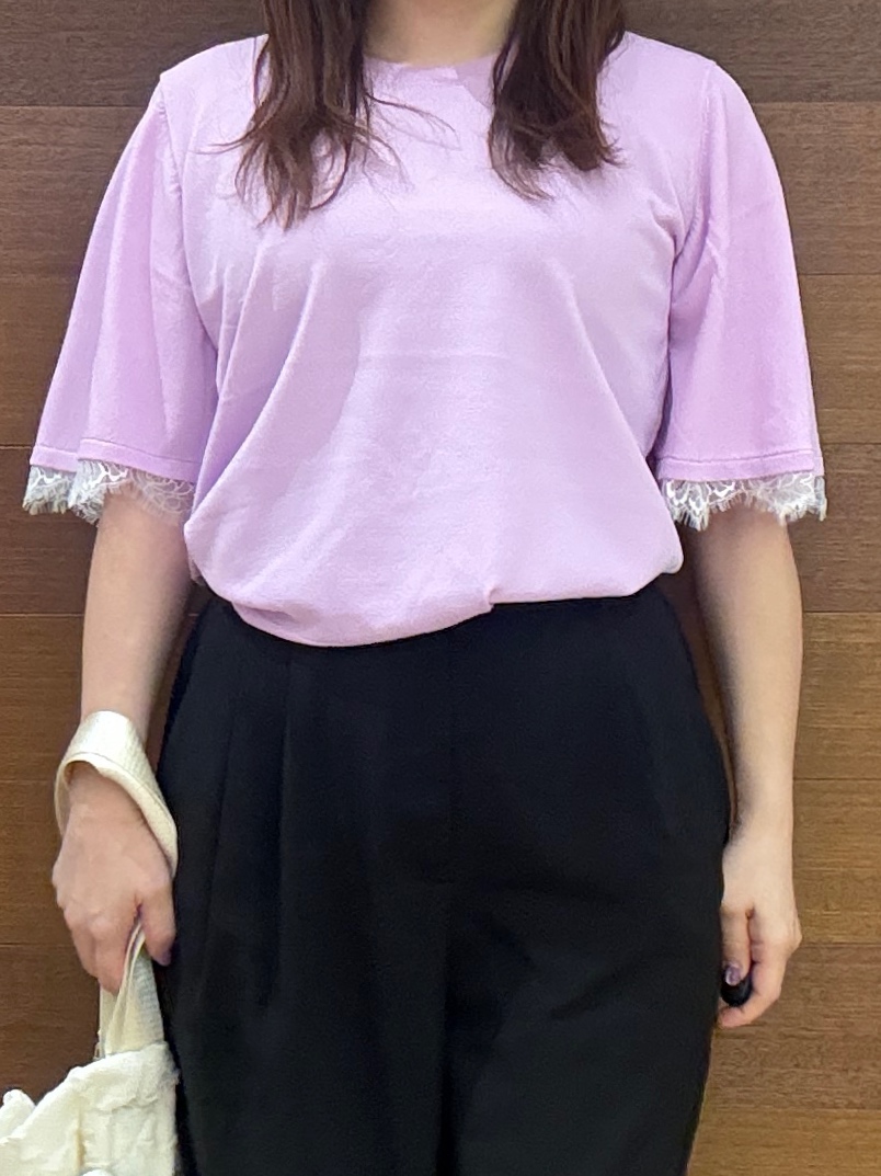maichiさんの「OPAQUE.CLIP｜【遮熱性】袖口レース フレアスリーブニット《洗濯機OK／抗ピル》」を使ったコーディネート