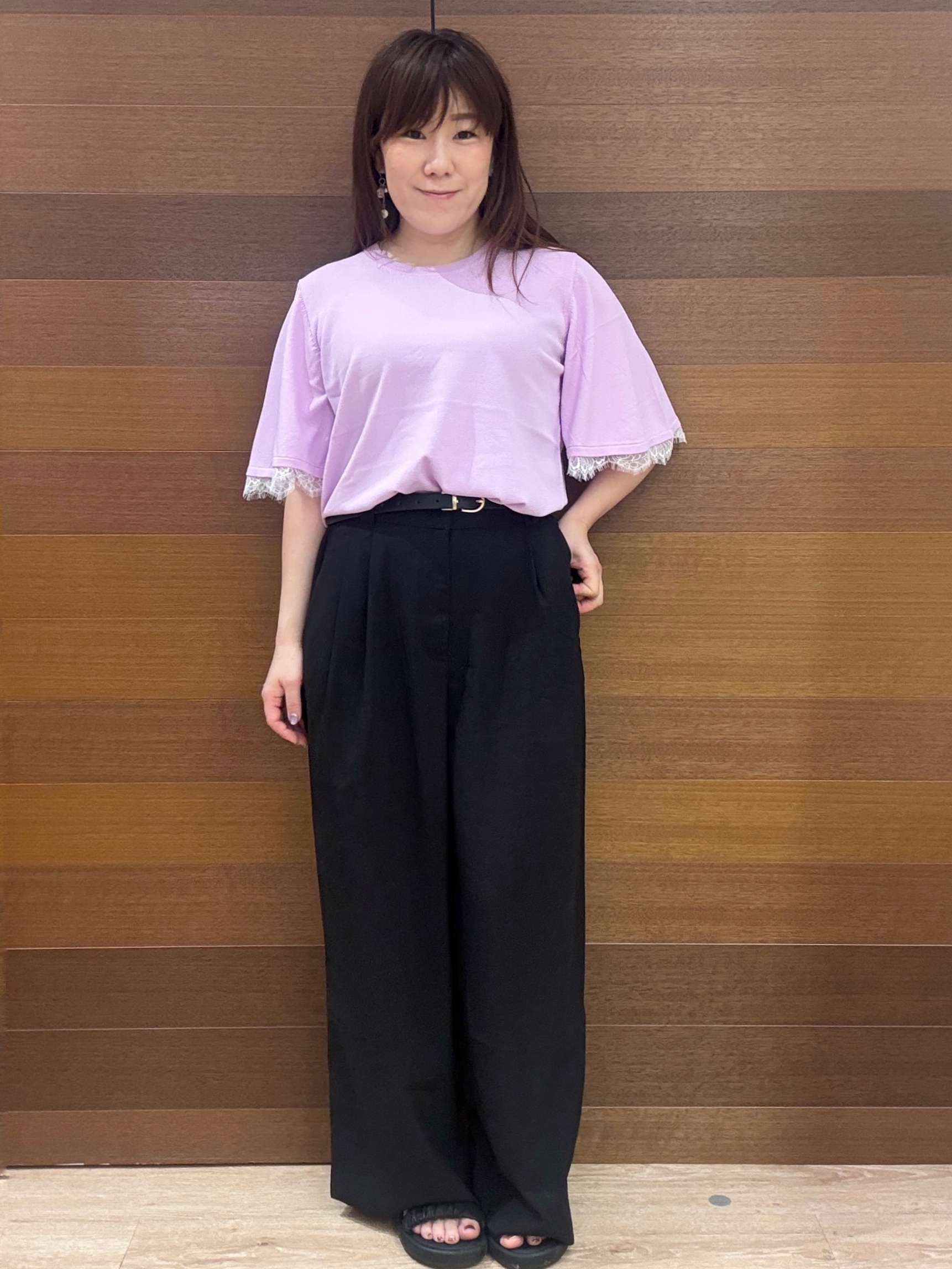 maichiさんの「OPAQUE.CLIP｜【遮熱性】袖口レース フレアスリーブニット《洗濯機OK／抗ピル》」を使ったコーディネート