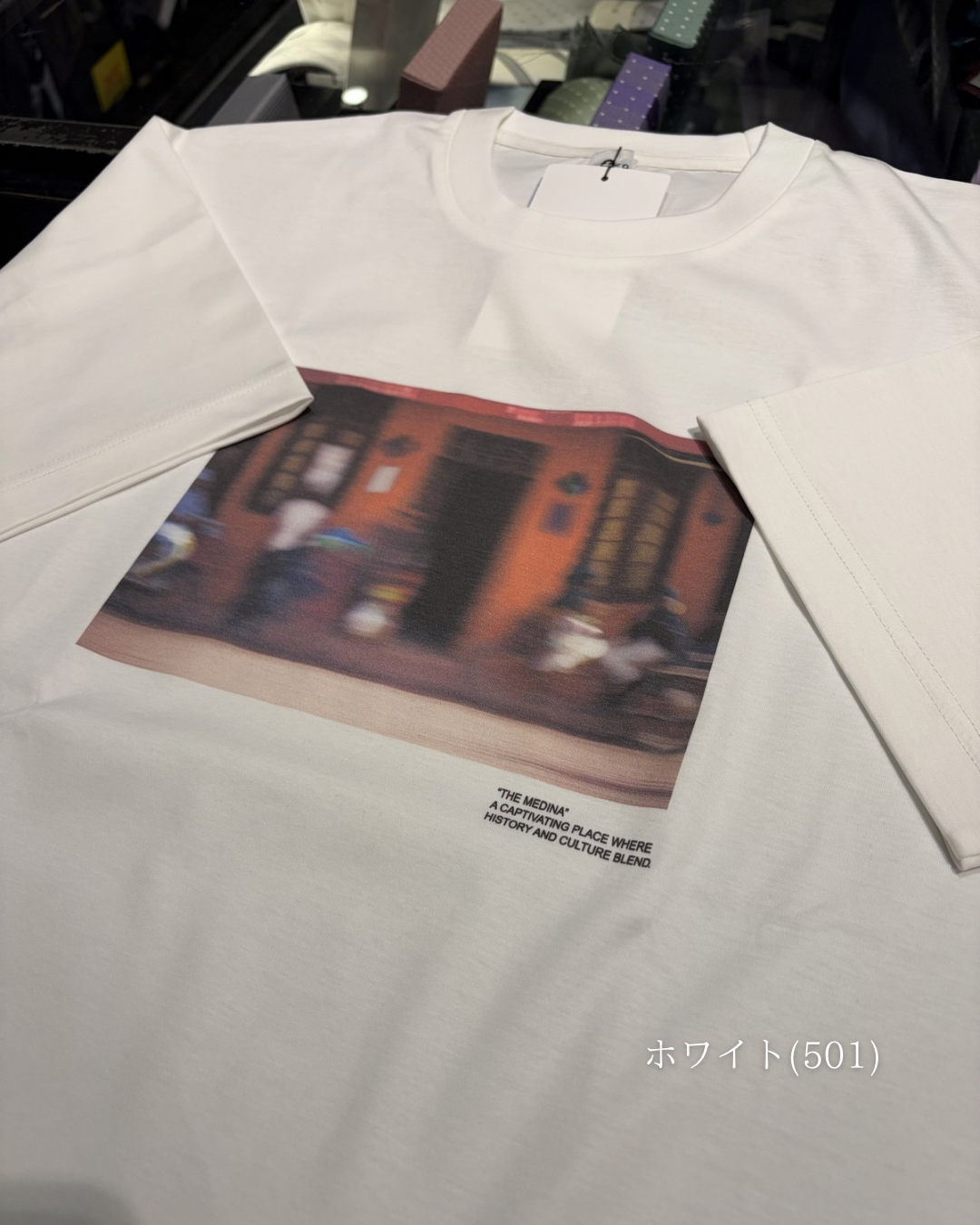 小南大和さんの「TAKEO KIKUCHI｜マラケシュ フォト Tシャツ」を使ったコーディネート
