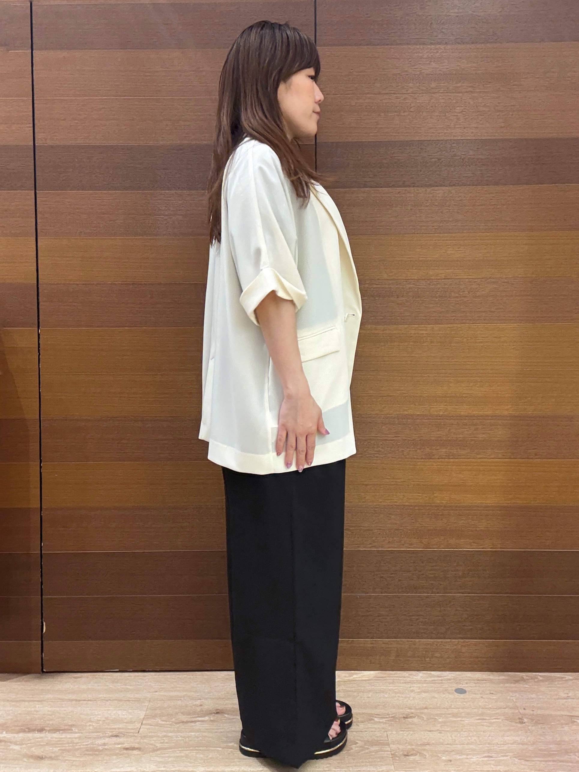 maichiさんの「OPAQUE.CLIP｜【接触冷感／吸水速乾／防シワ】リネンライクテーラードジャケット《洗濯機OK》」を使ったコーディネート