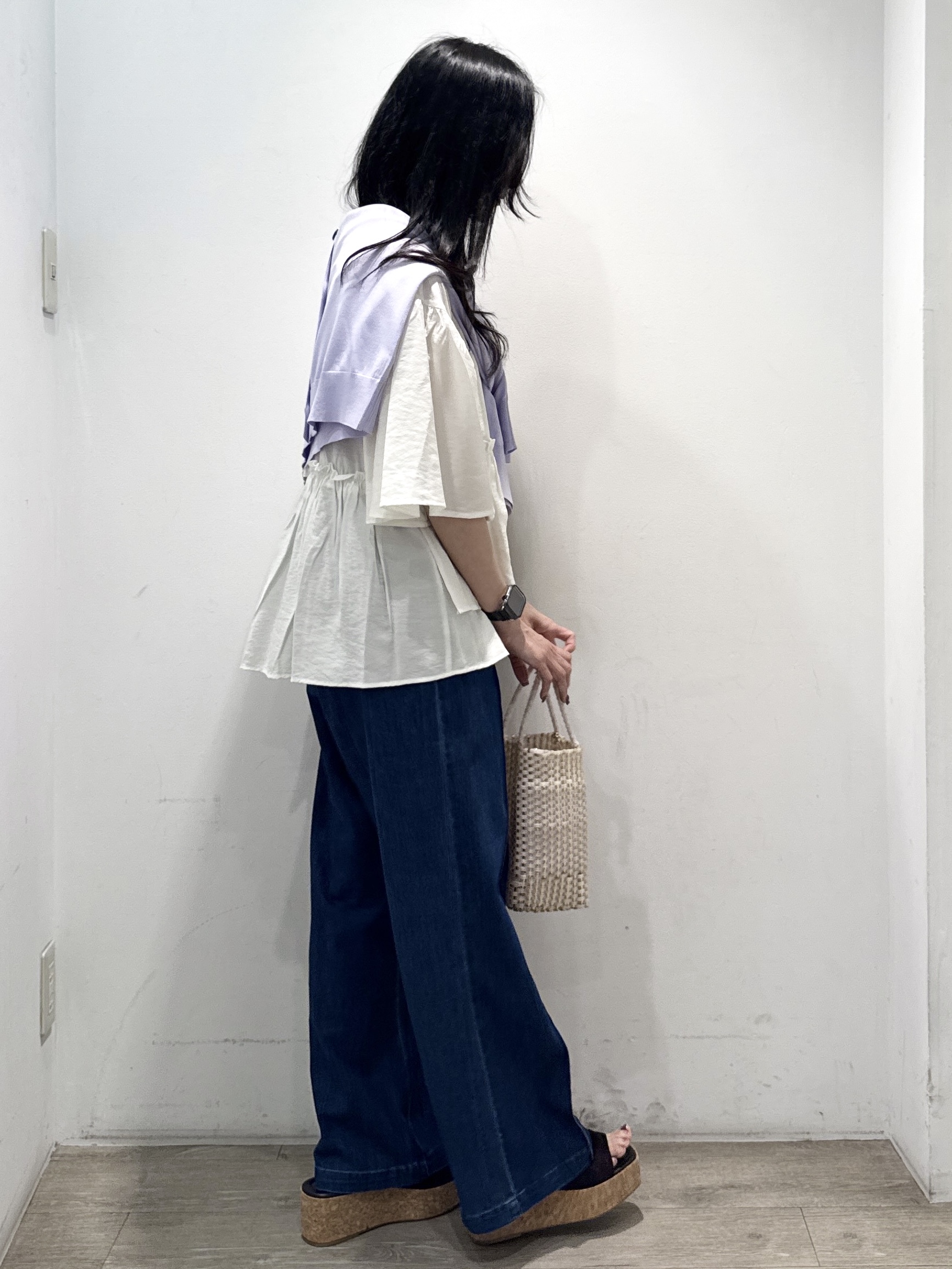 yuicciさんの「OPAQUE.CLIP｜【UV／接触冷感】Vネックリラクシーニットカーディガン《洗濯機OK／抗ピル》」を使ったコーディネート