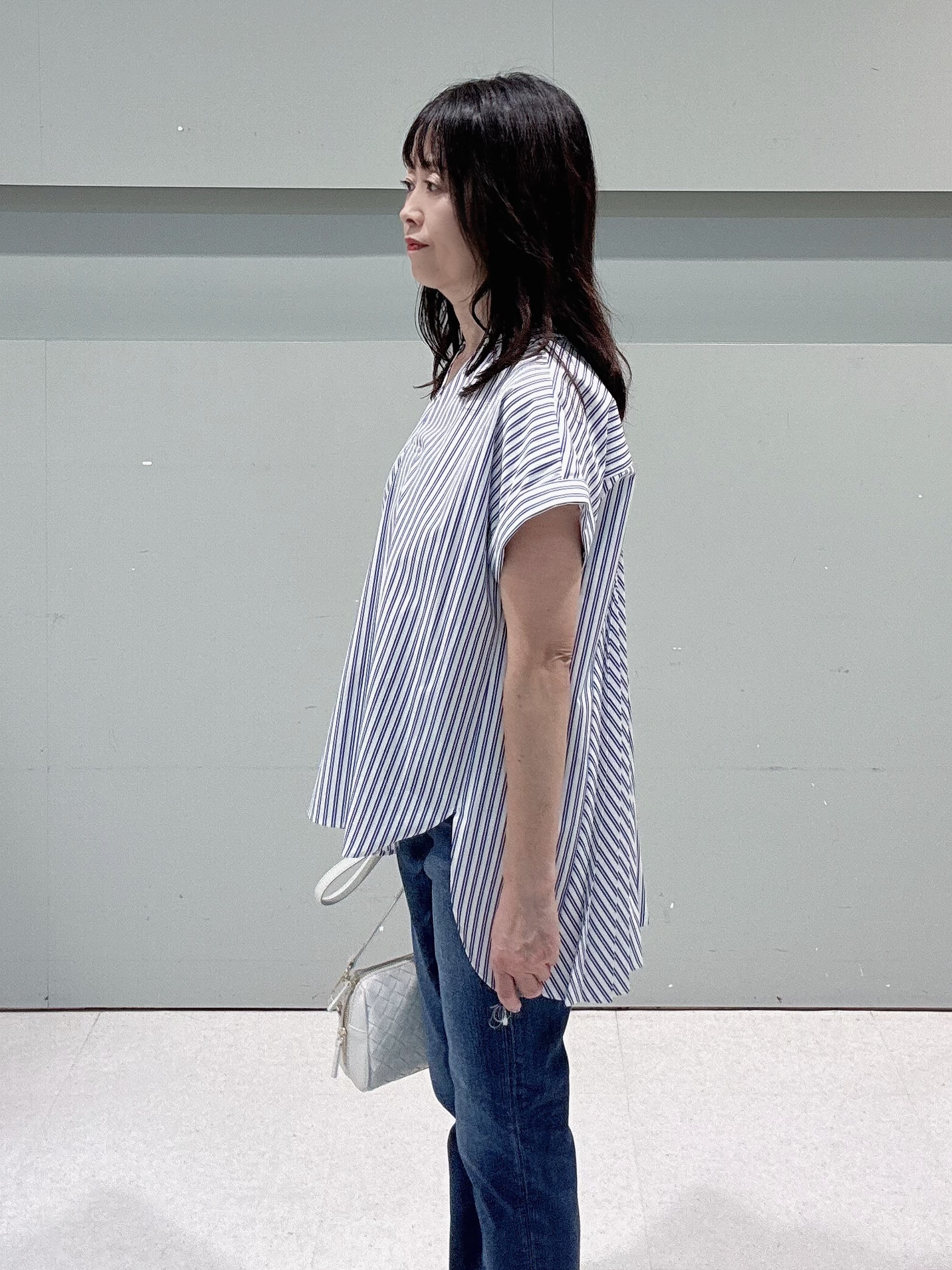 makiさんの「UNTITLED｜【多機能付き】バックプリーツデザインブラウス」を使ったコーディネート