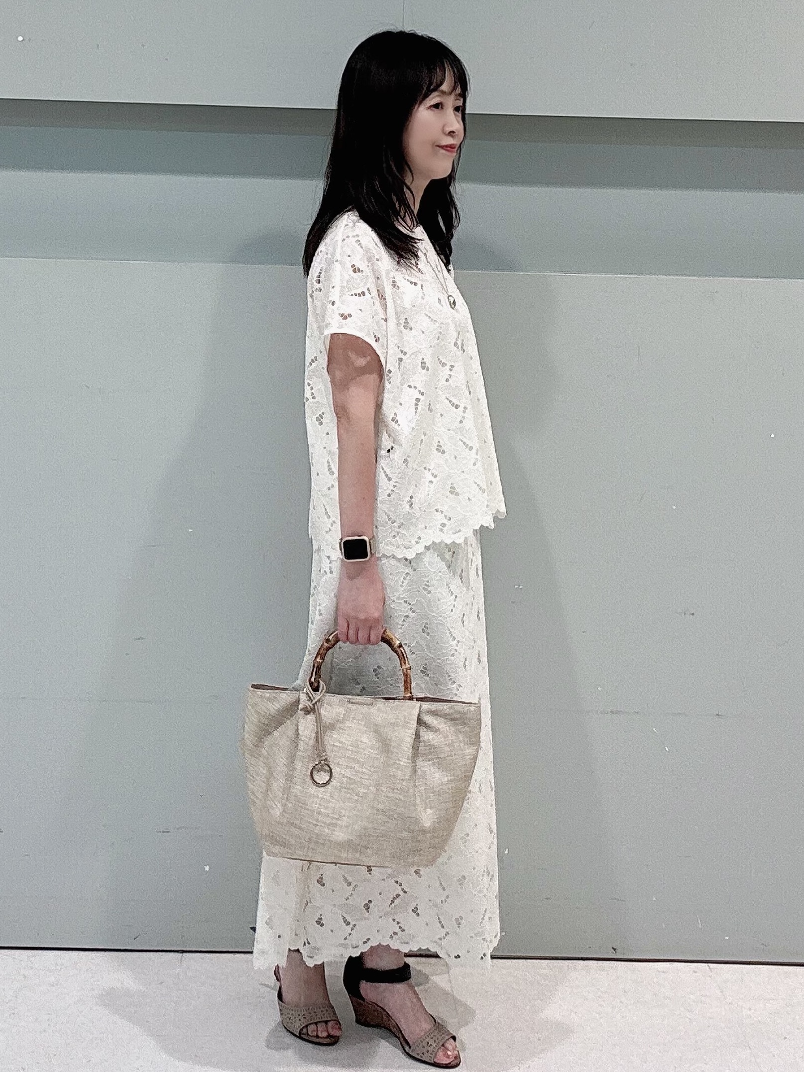 makiさんの「UNTITLED｜【セットアップ可能】リーフレースブラウス」を使ったコーディネート