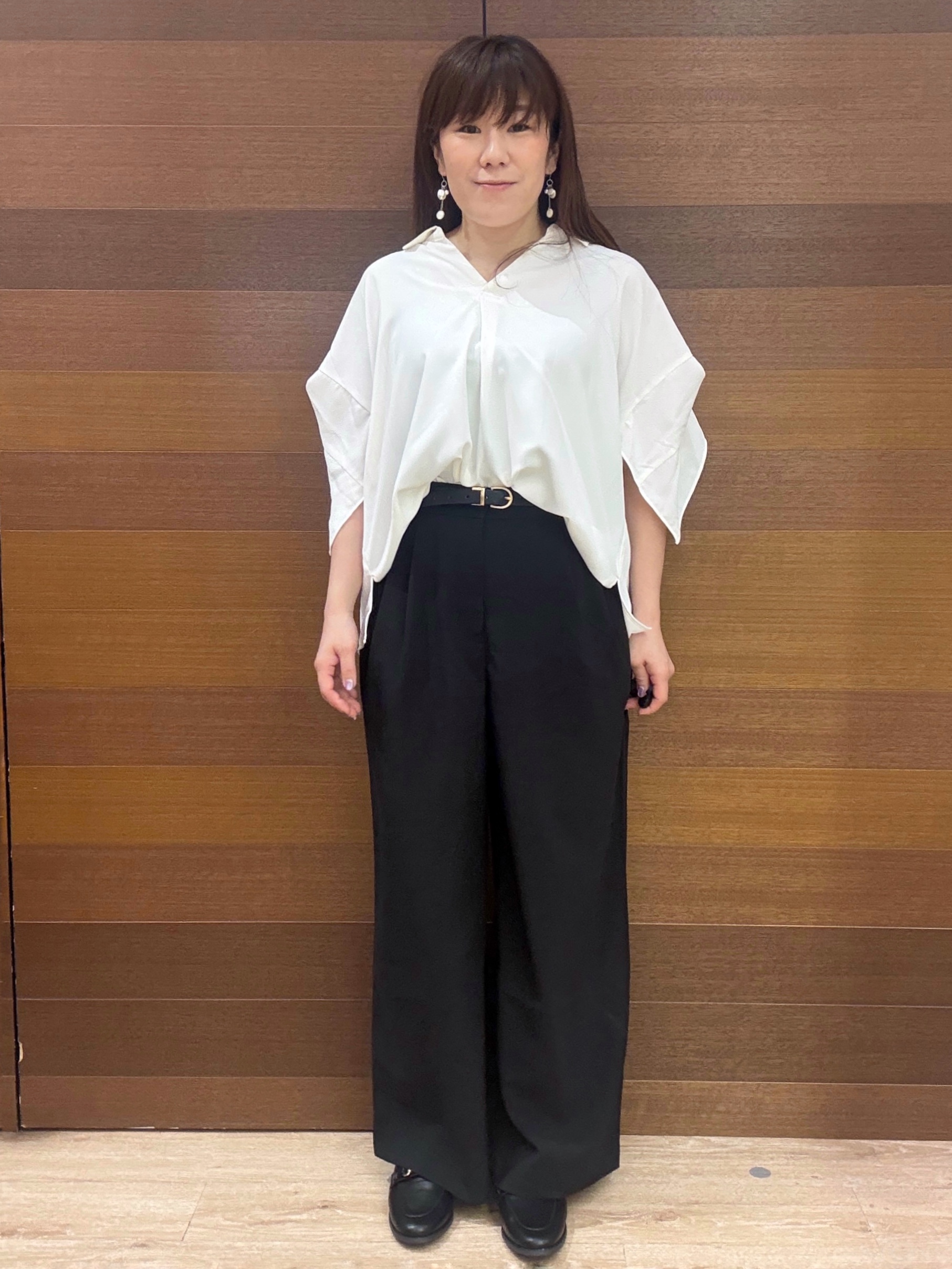 maichiさんの「OPAQUE.CLIP｜【UV／接触冷感／吸水速乾／】タックスリーブスキッパーブラウス《洗濯機OK》」を使ったコーディネート