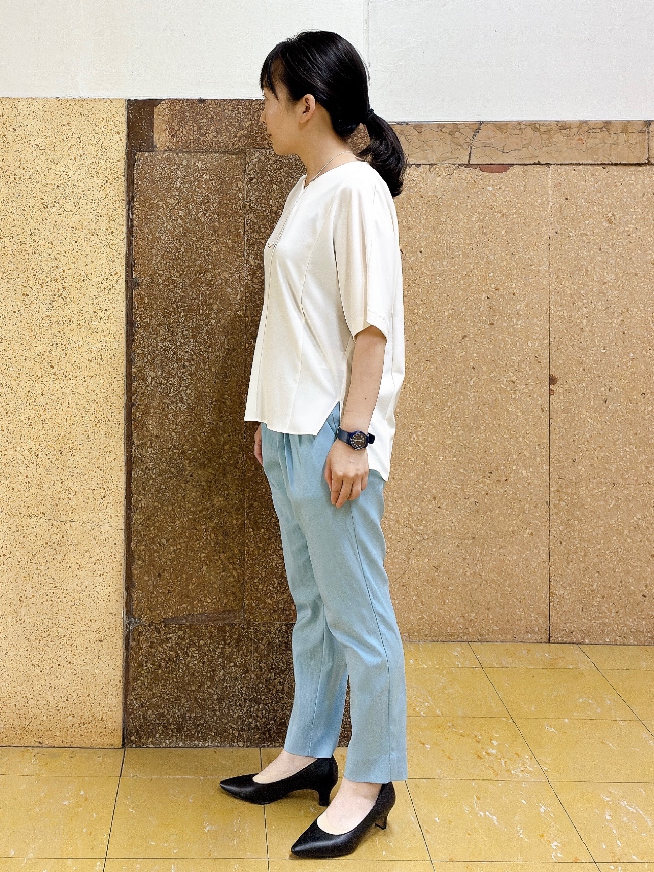 hattoriさんの「INDIVI｜【着る日傘】ドルマントップス」を使ったコーディネート