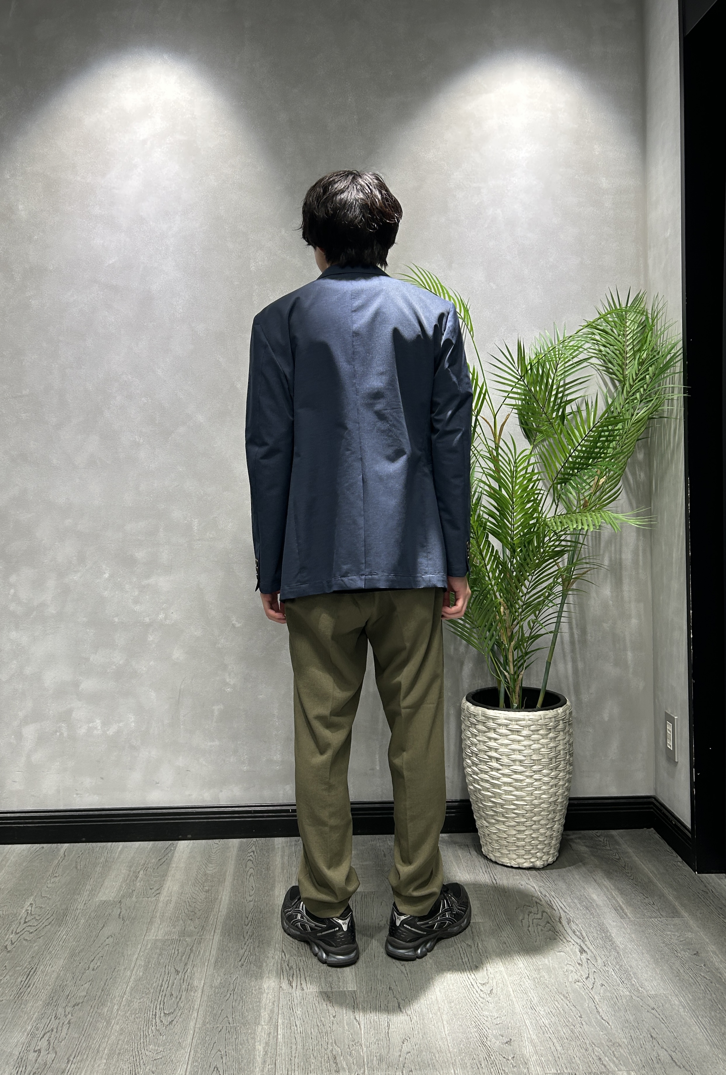 ruiさんの「TAKEO KIKUCHI｜【抗菌防臭】COOL DOTS（R）ドビープリント ジャケット」を使ったコーディネート
