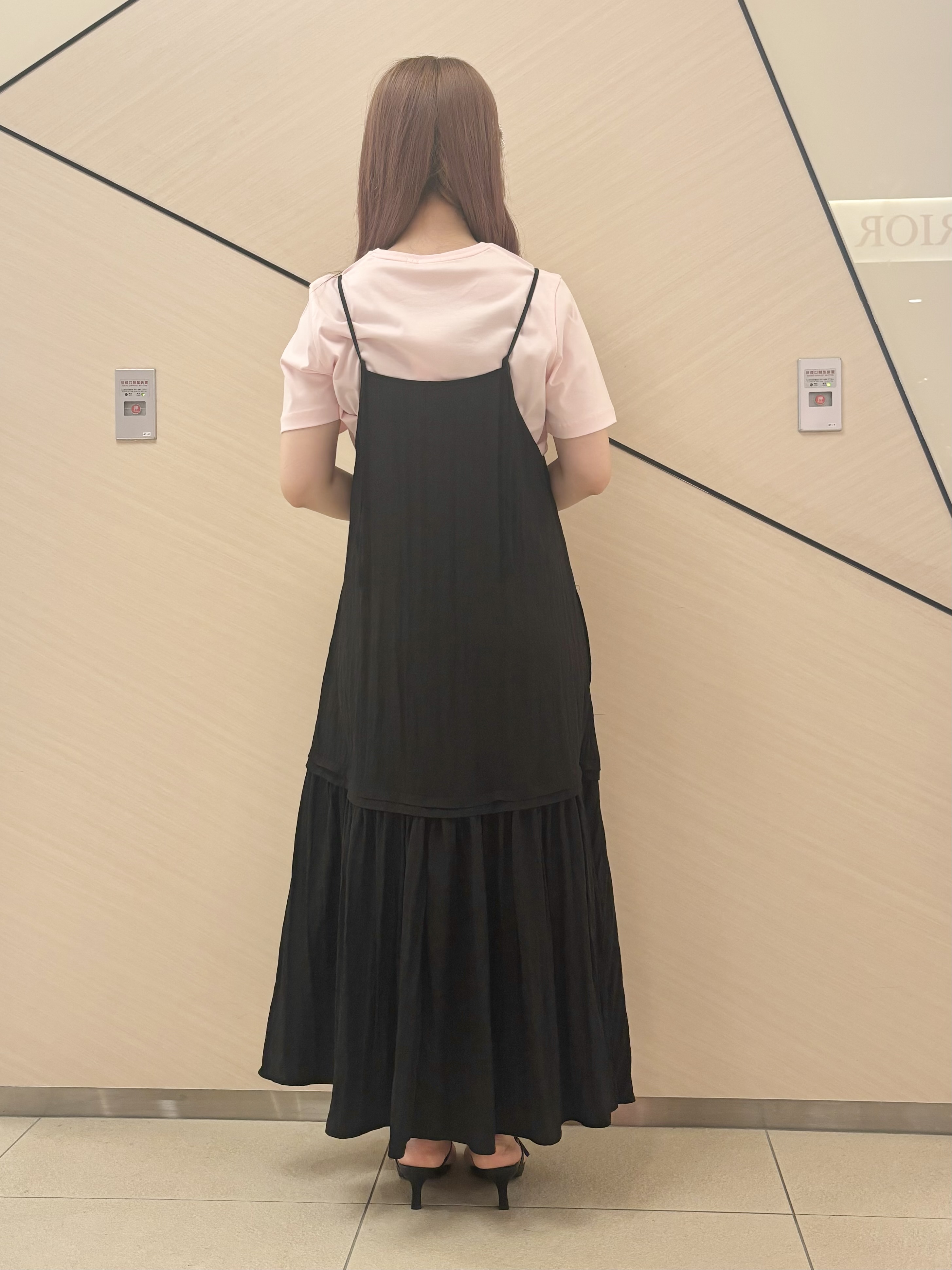Rinaさんの「DRESSTERIOR｜【otonaMUSE5月号掲載】スキニーベルトサンダル」を使ったコーディネート