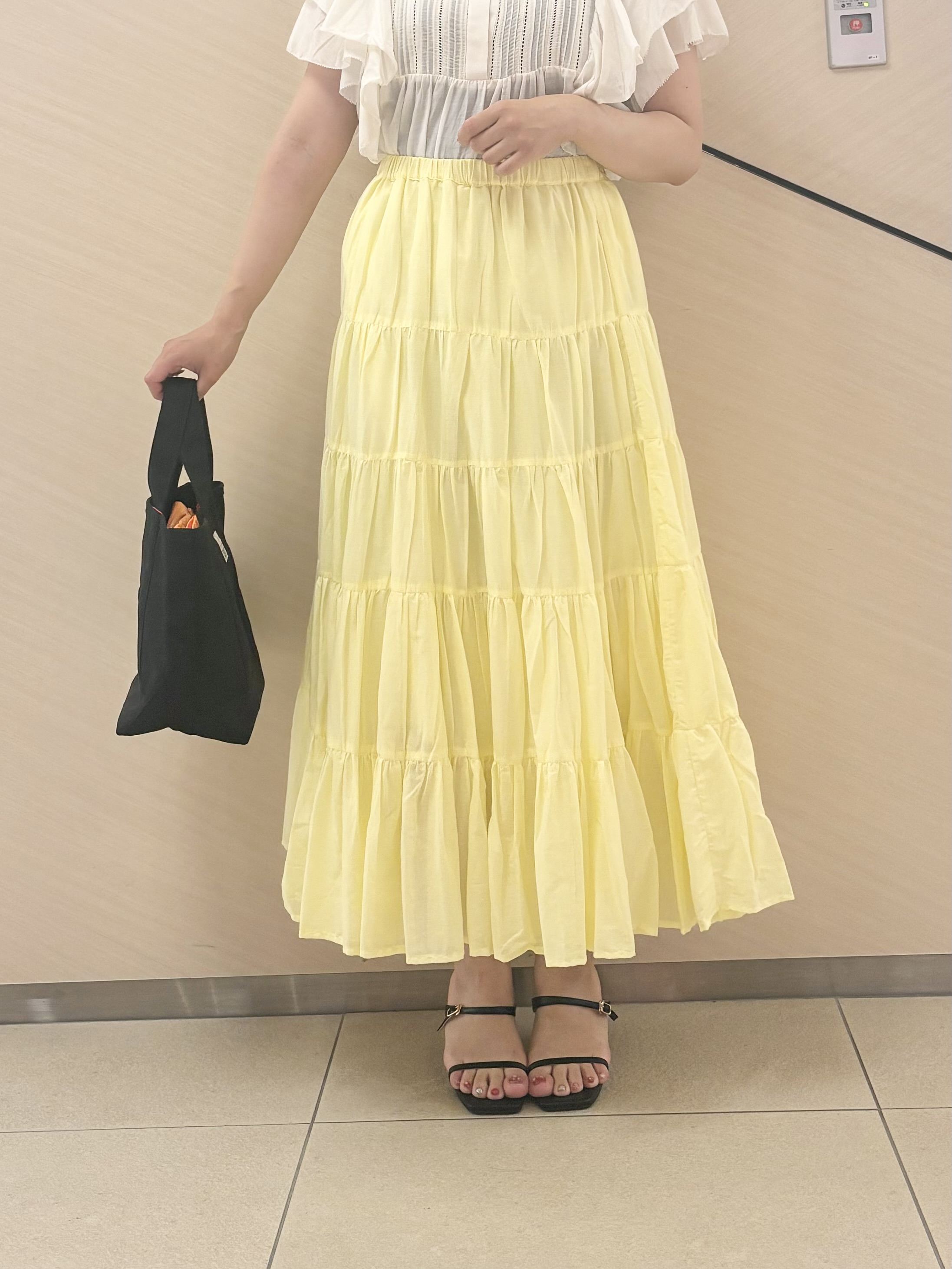Rinaさんの「DRESSTERIOR｜【otonaMUSE5月号掲載】スキニーベルトサンダル」を使ったコーディネート