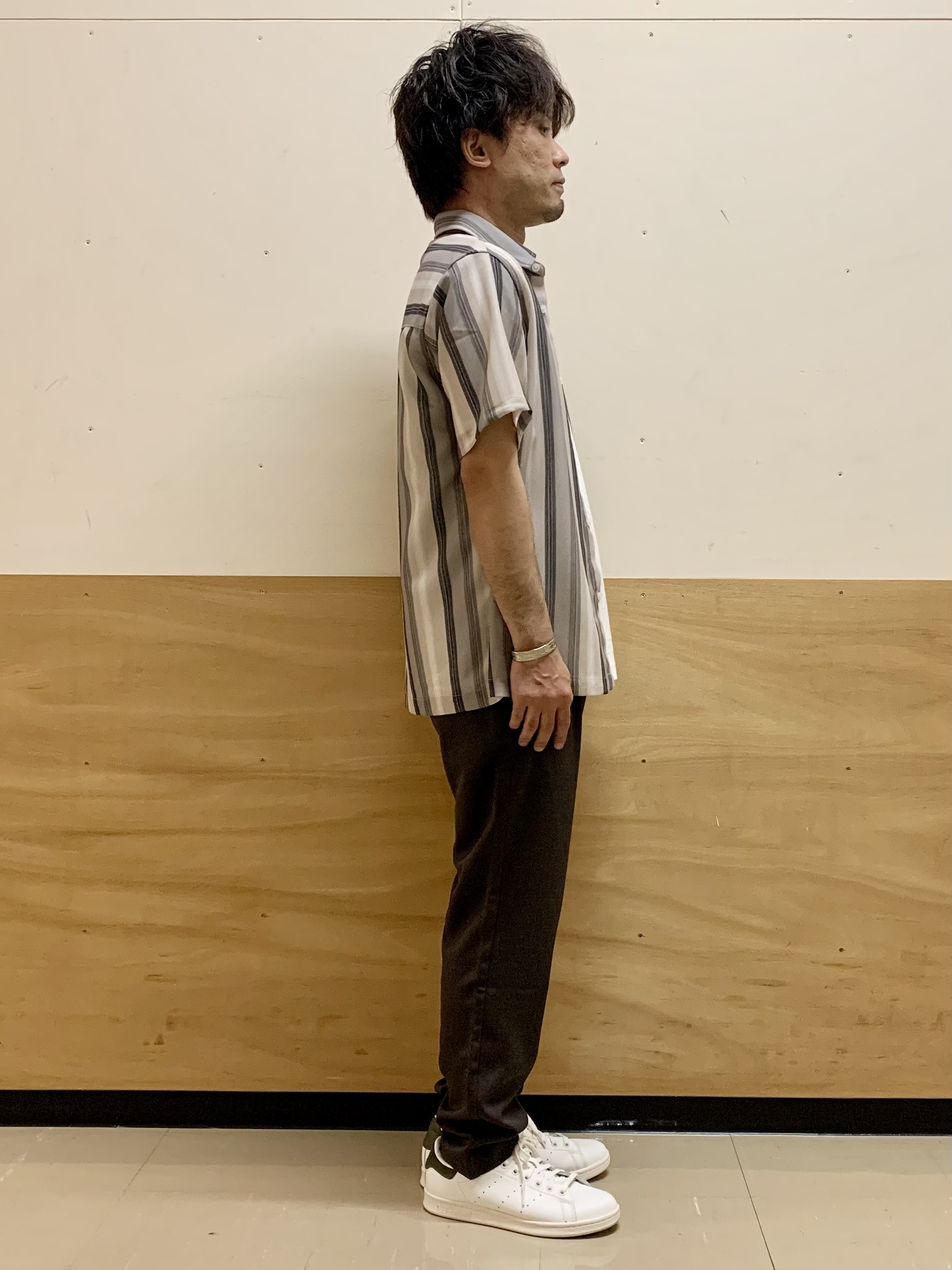 MATUさんの「THE SHOP TK｜メッシュ ストライプ半袖シャツ 洗濯機OK／通気性◎」を使ったコーディネート