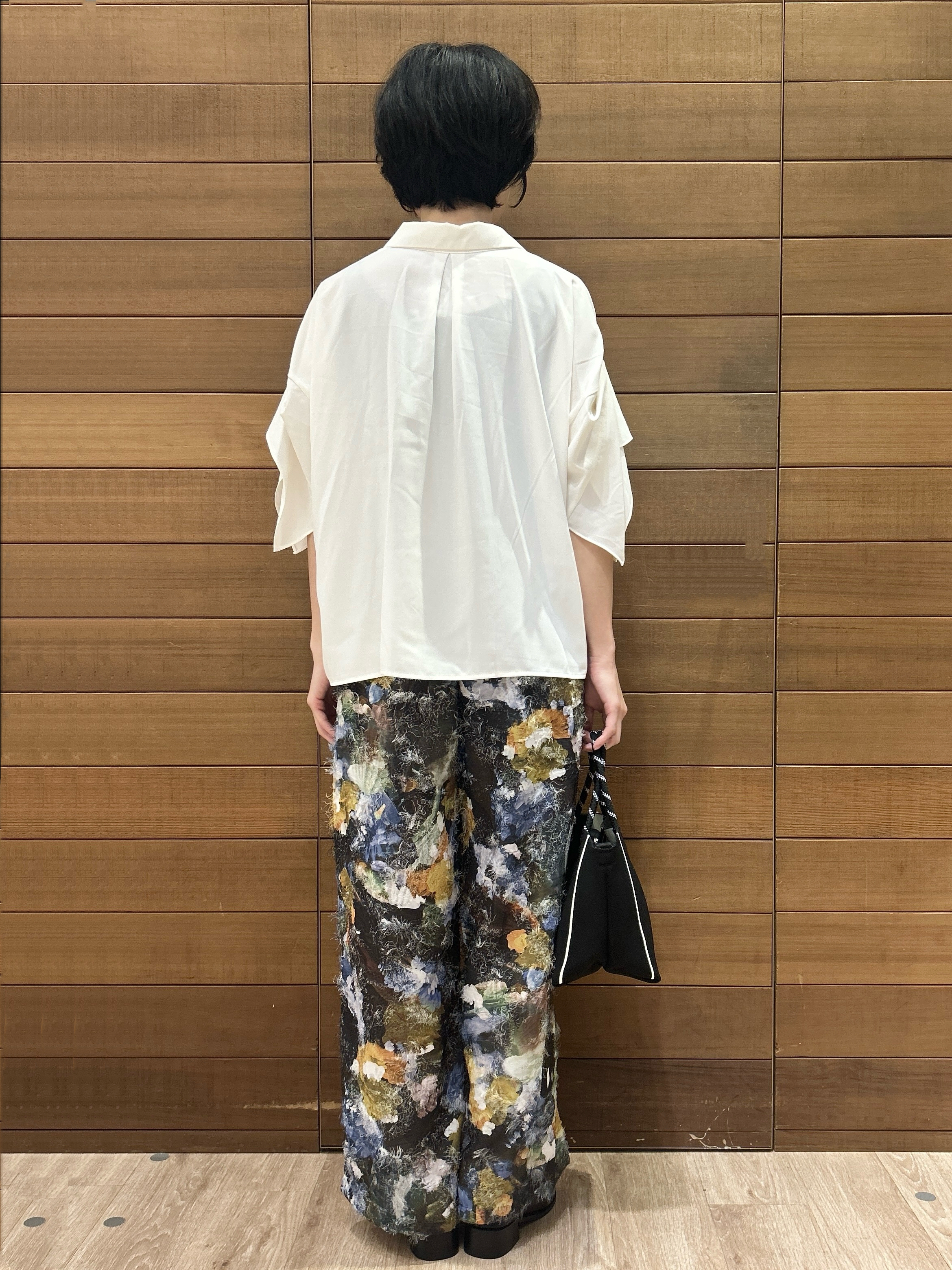 ゆうあさんの「OPAQUE.CLIP｜【UV／接触冷感／吸水速乾／】タックスリーブスキッパーブラウス《洗濯機OK》」を使ったコーディネート