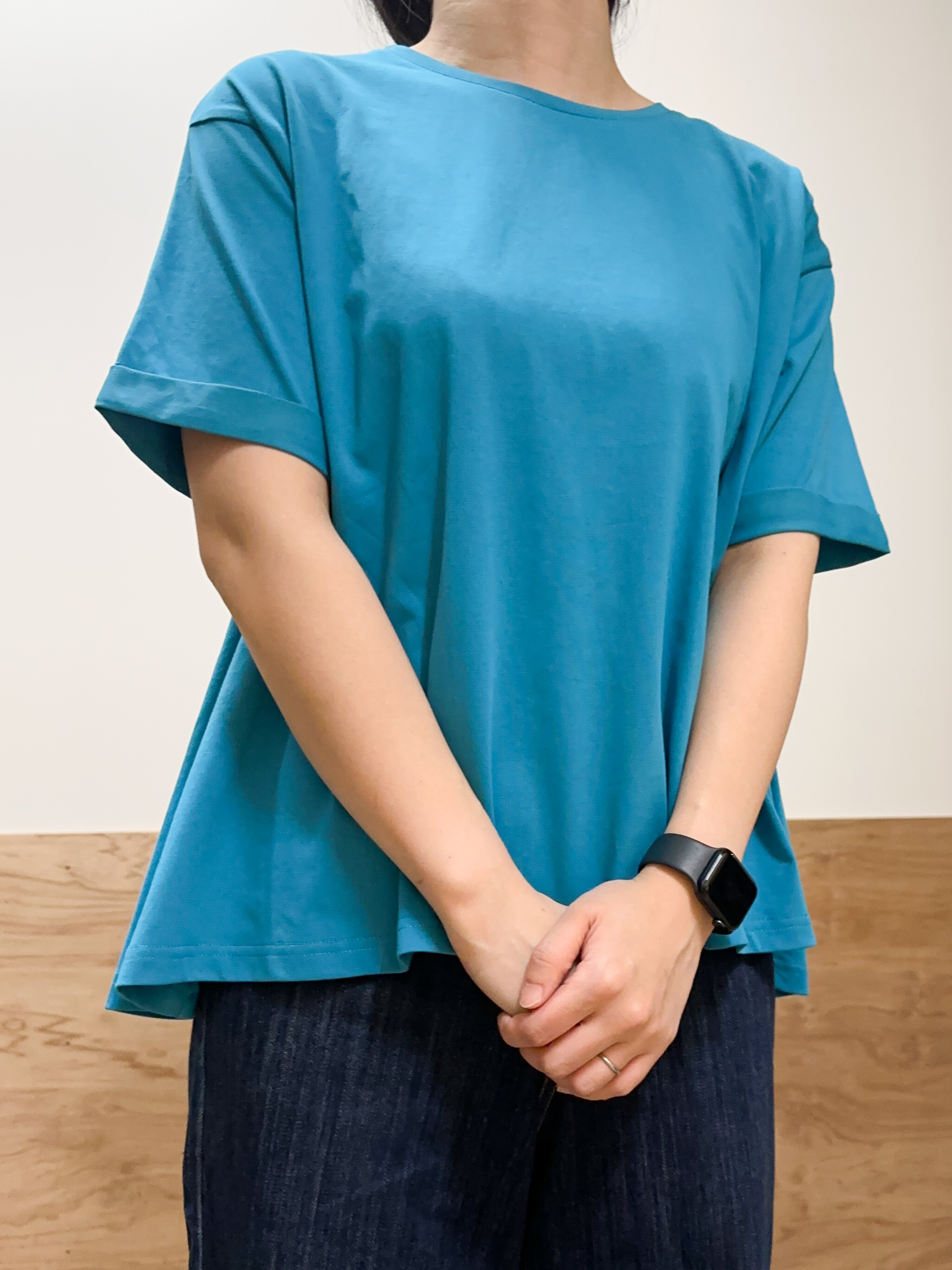 すーさんの「grove｜【遮熱／吸水速乾／接触冷感／UVカット】フレアシルエットTシャツ」を使ったコーディネート