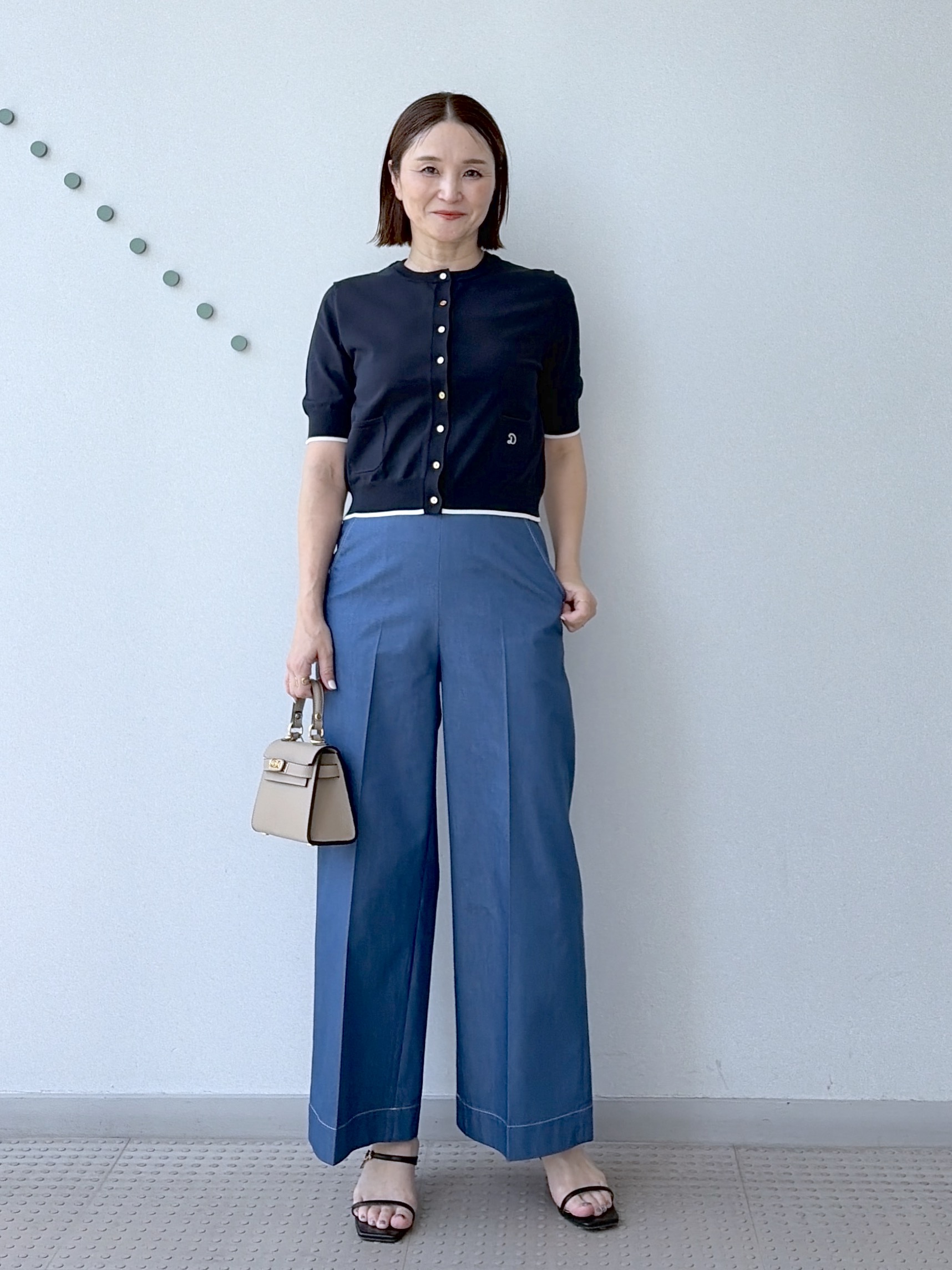 yoshikadoさんの「DRESSTERIOR｜【otonaMUSE5月号掲載】スキニーベルトサンダル」を使ったコーディネート