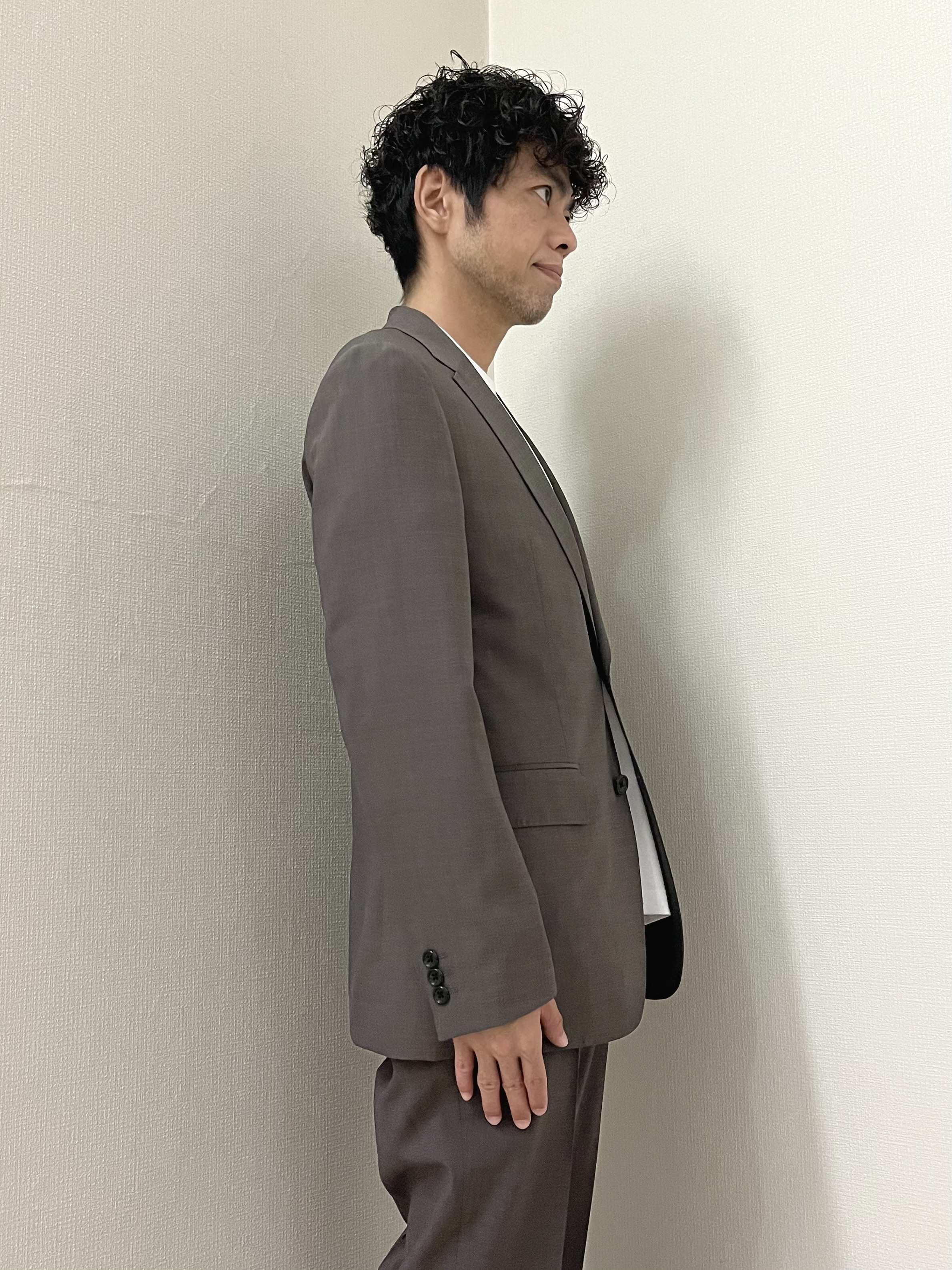 URAさんの「TAKEO KIKUCHI｜【BOWLER HAT LABEL】TWトロピカルシャンブレー JAZZジャケット」を使ったコーディネート