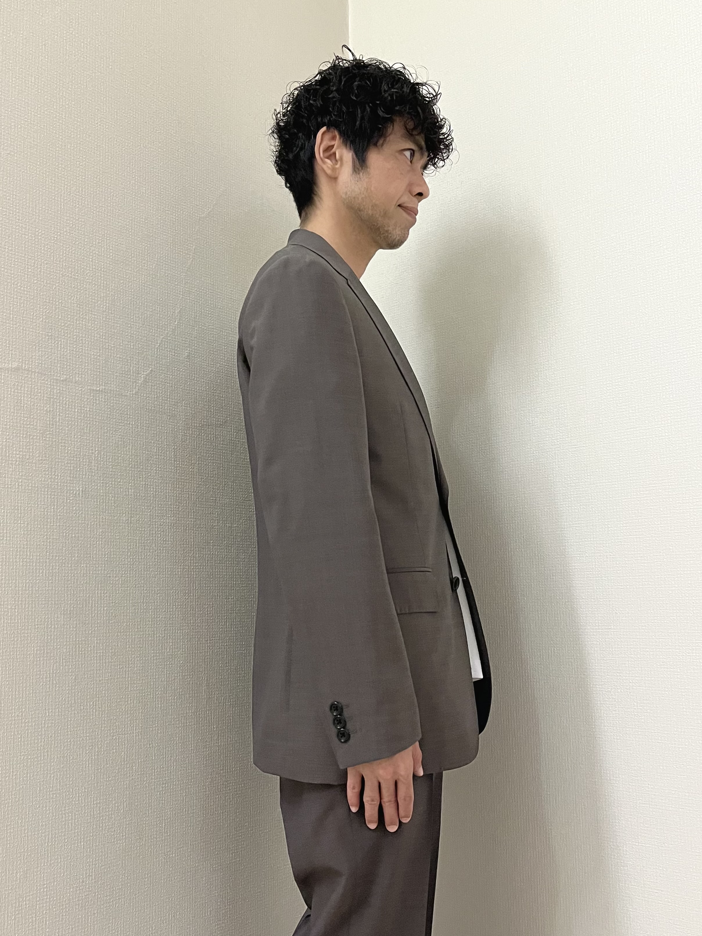 URAさんの「TAKEO KIKUCHI｜【BOWLER HAT LABEL】TWトロピカルシャンブレー JAZZジャケット」を使ったコーディネート
