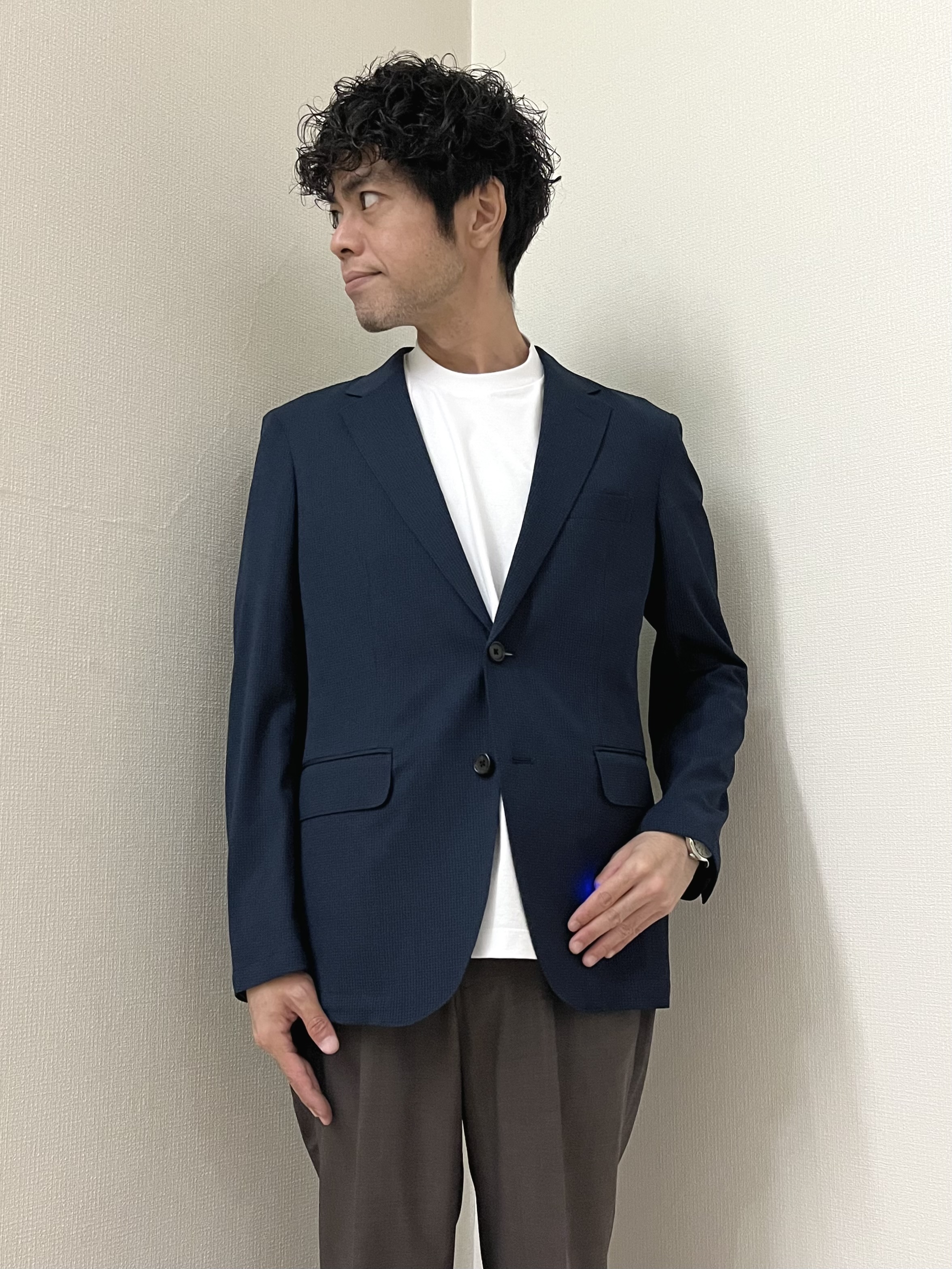 URAさんの「TAKEO KIKUCHI｜【Begin5月号掲載/通気性】トリコットサッカー ジャケット」を使ったコーディネート