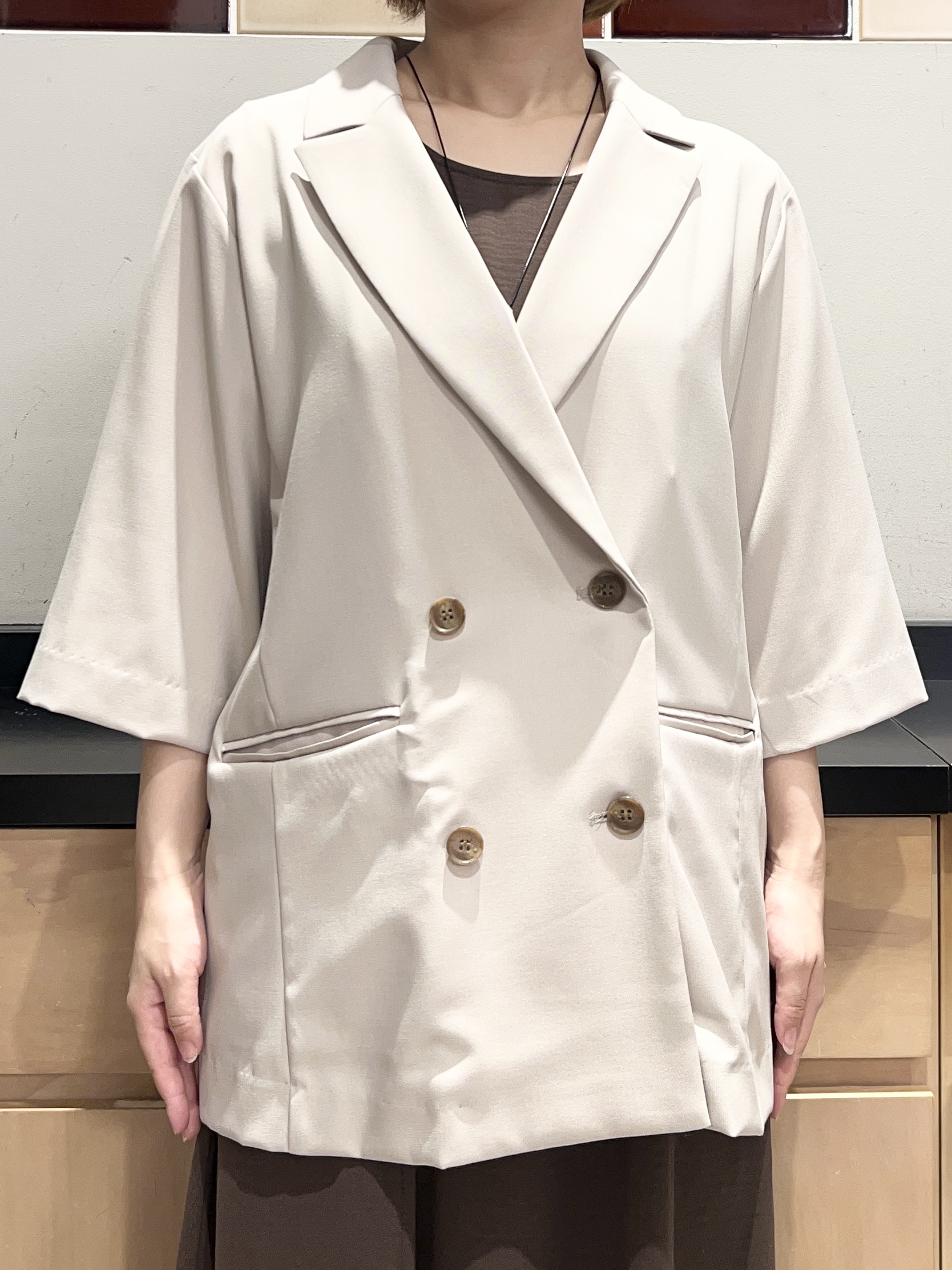かのさんの「THE SHOP TK｜【セットアップ可】麻調ダブルブレスト 6分袖ジャケット」を使ったコーディネート