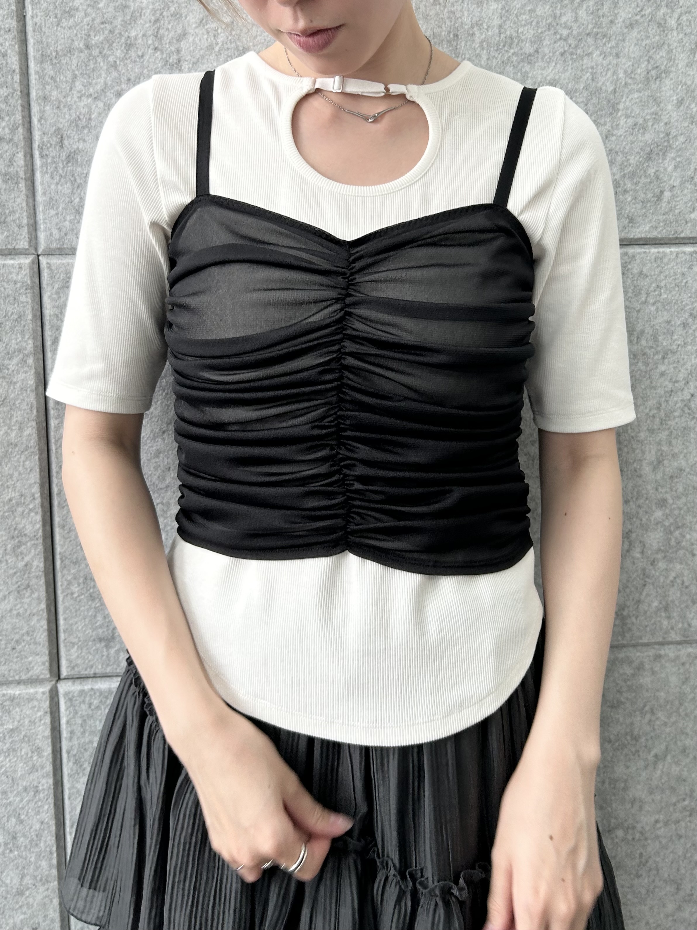 honoka Aさんの「CODE A｜organza shirring cami」を使ったコーディネート