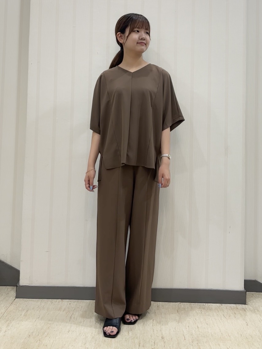 ちひさんの「INDIVI｜【着る日傘】イージーワイドパンツ」を使ったコーディネート