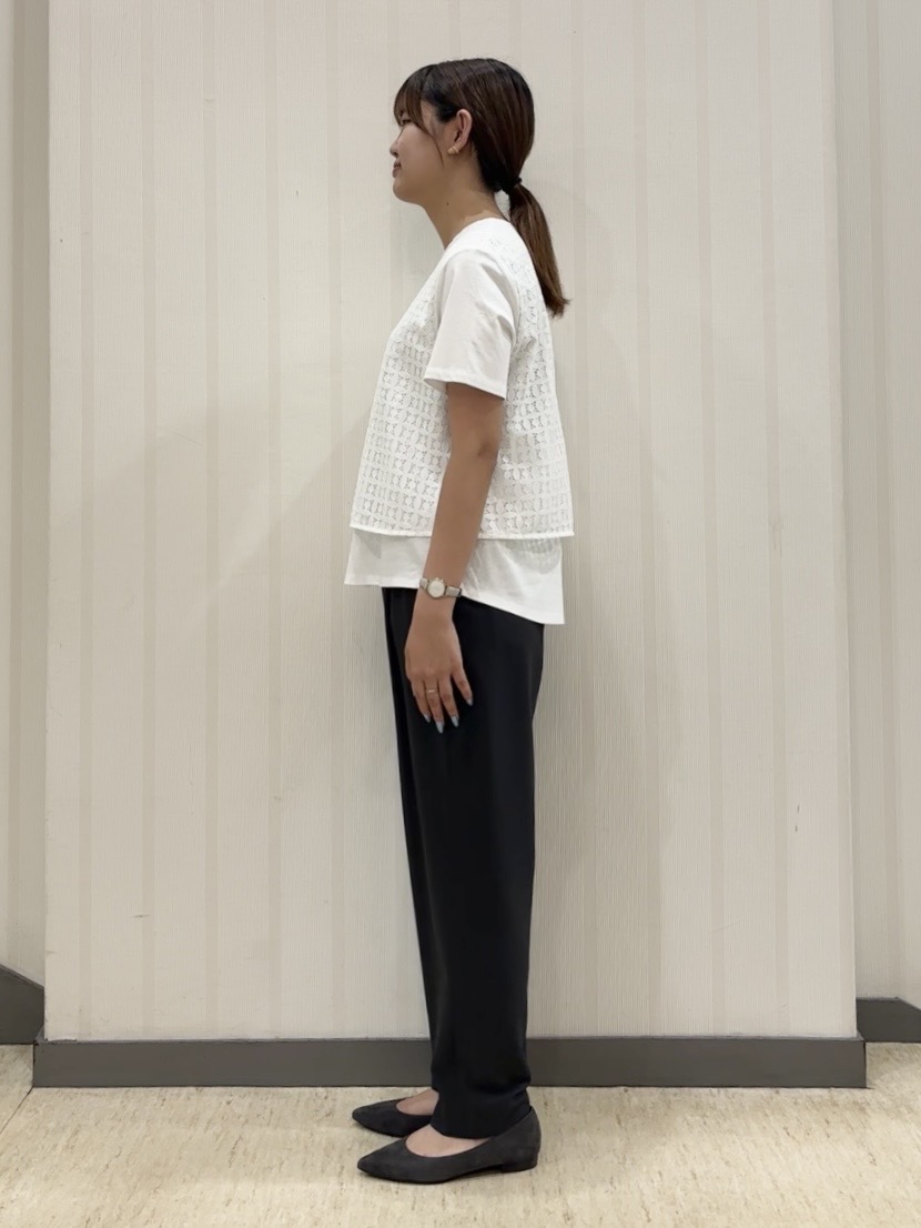 ちひさんの「INDIVI｜【着る日傘】イージーテーパードパンツ」を使ったコーディネート