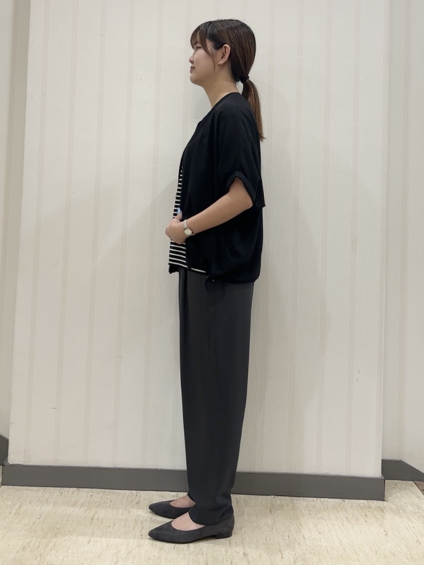 ちひさんの「INDIVI｜【着る日傘】イージーテーパードパンツ」を使ったコーディネート