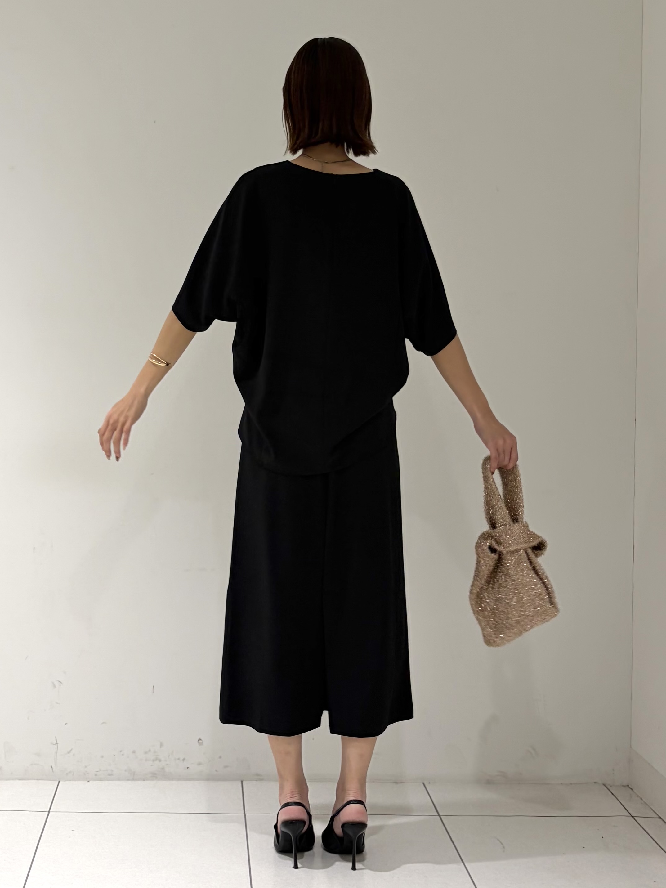shioriさんの「INDIVI｜【着る日傘】ドルマントップス」を使ったコーディネート