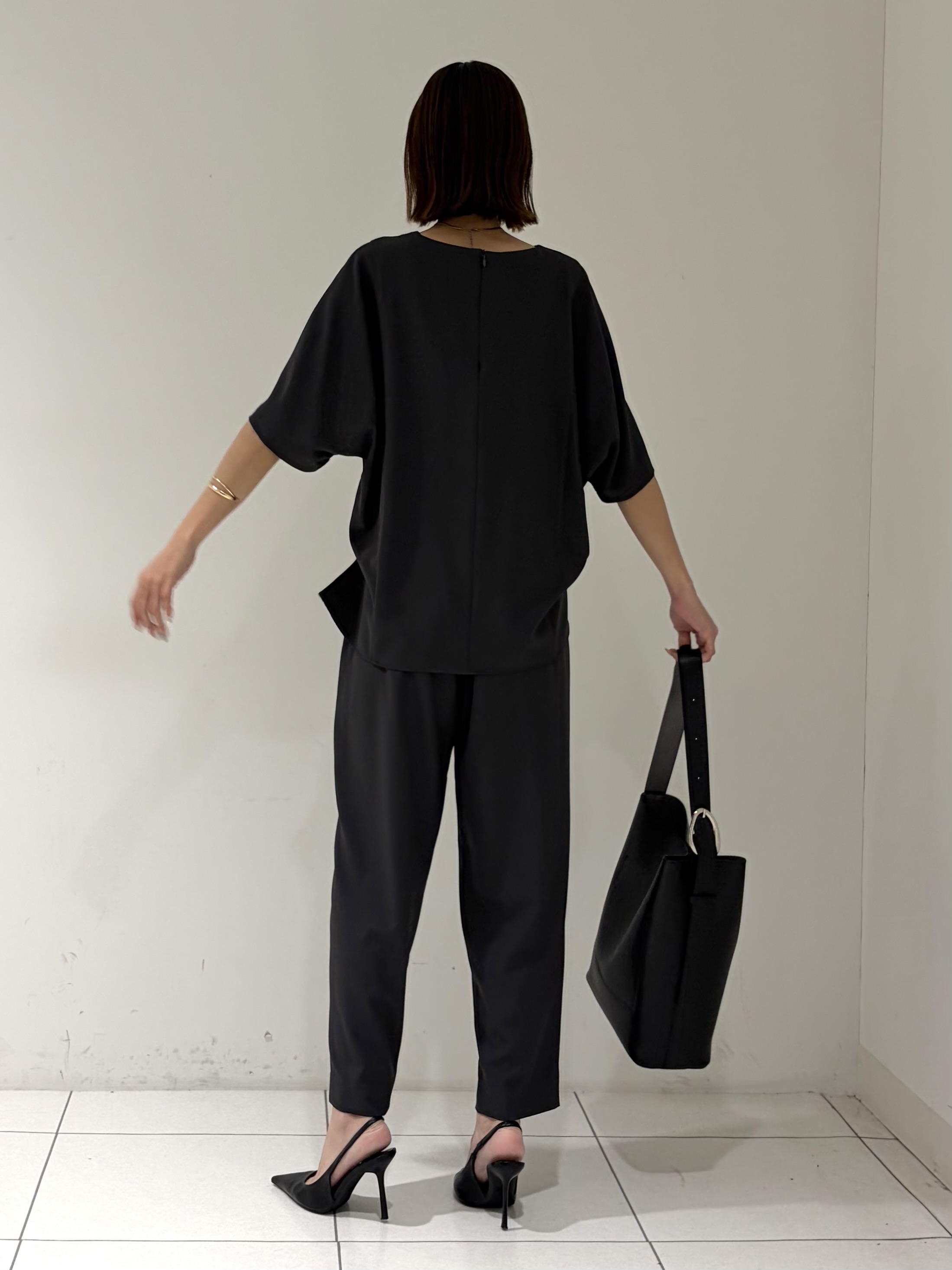 shioriさんの「INDIVI｜【着る日傘】ドルマントップス」を使ったコーディネート