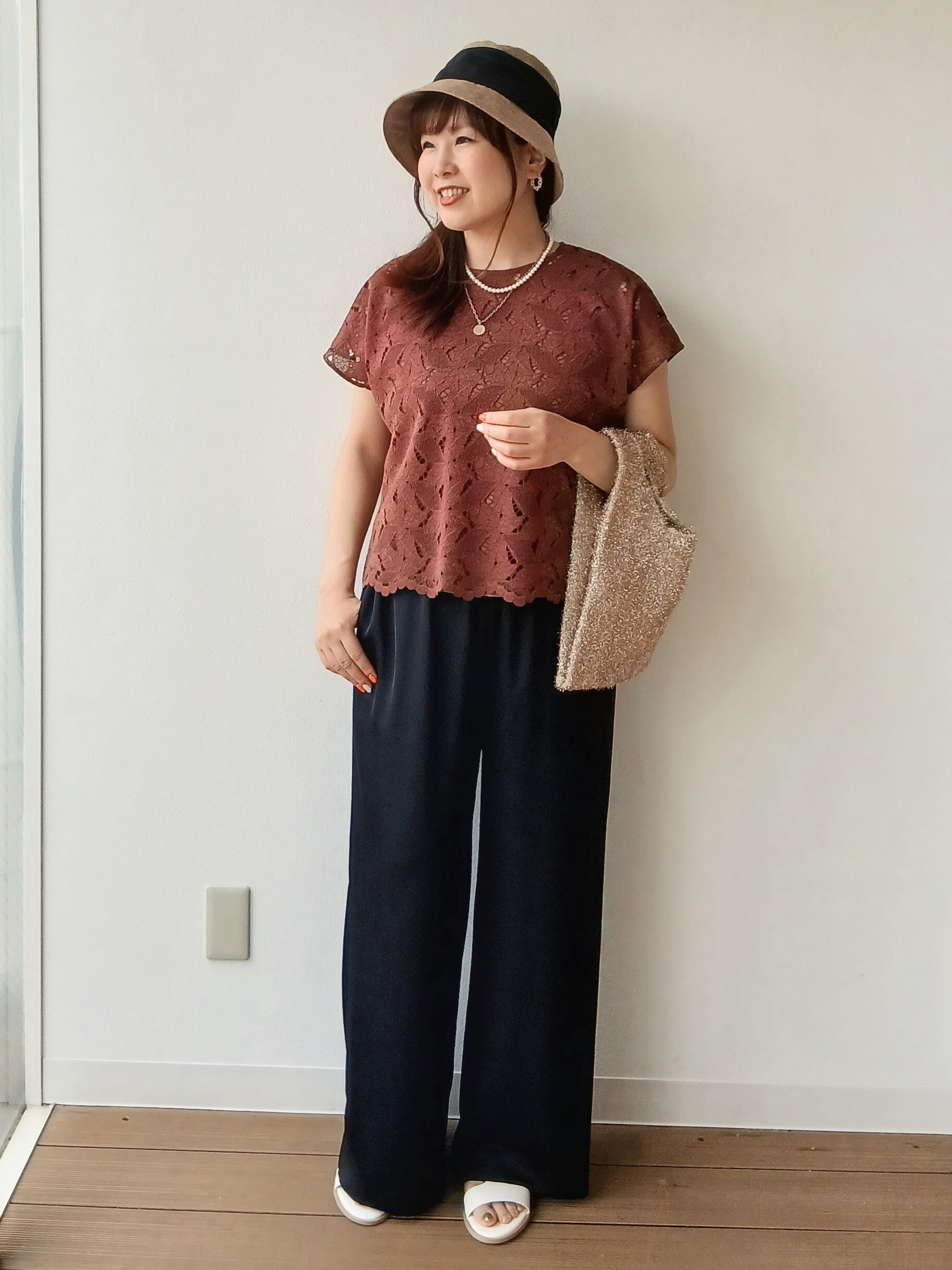 なみきさんの「UNTITLED｜【セットアップ可能】リーフレースブラウス」を使ったコーディネート